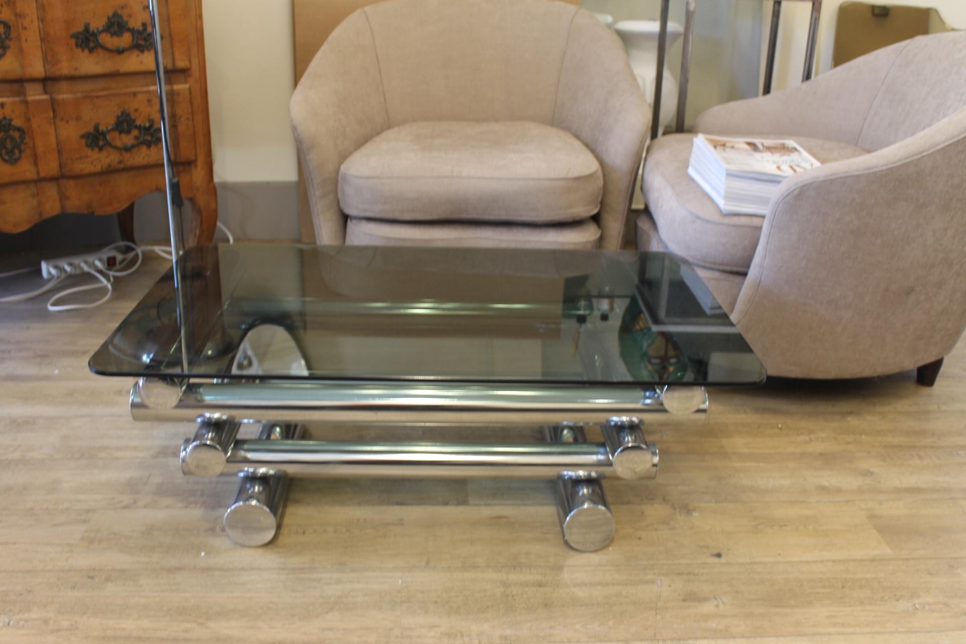 Table with chrome structure, tubular, from Italy 1970. Top in blue smoked glass.