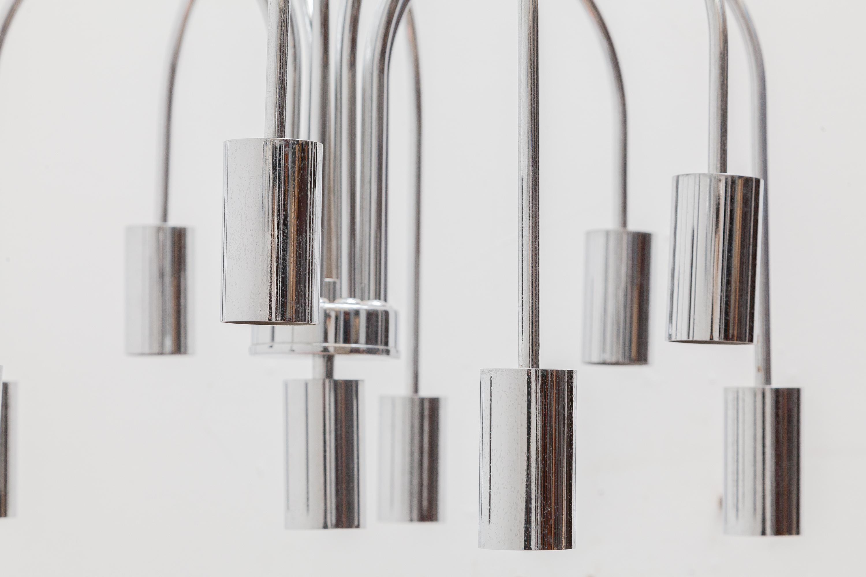 Chrome Ten-Arms Chandelier, Italy, 1970s In Good Condition For Sale In Antwerp, BE