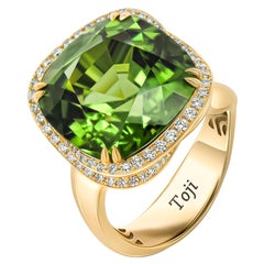 Chrome Tourmaline Ring, 18k Yellow Gold Chrome Tourmaline 
Diamonds