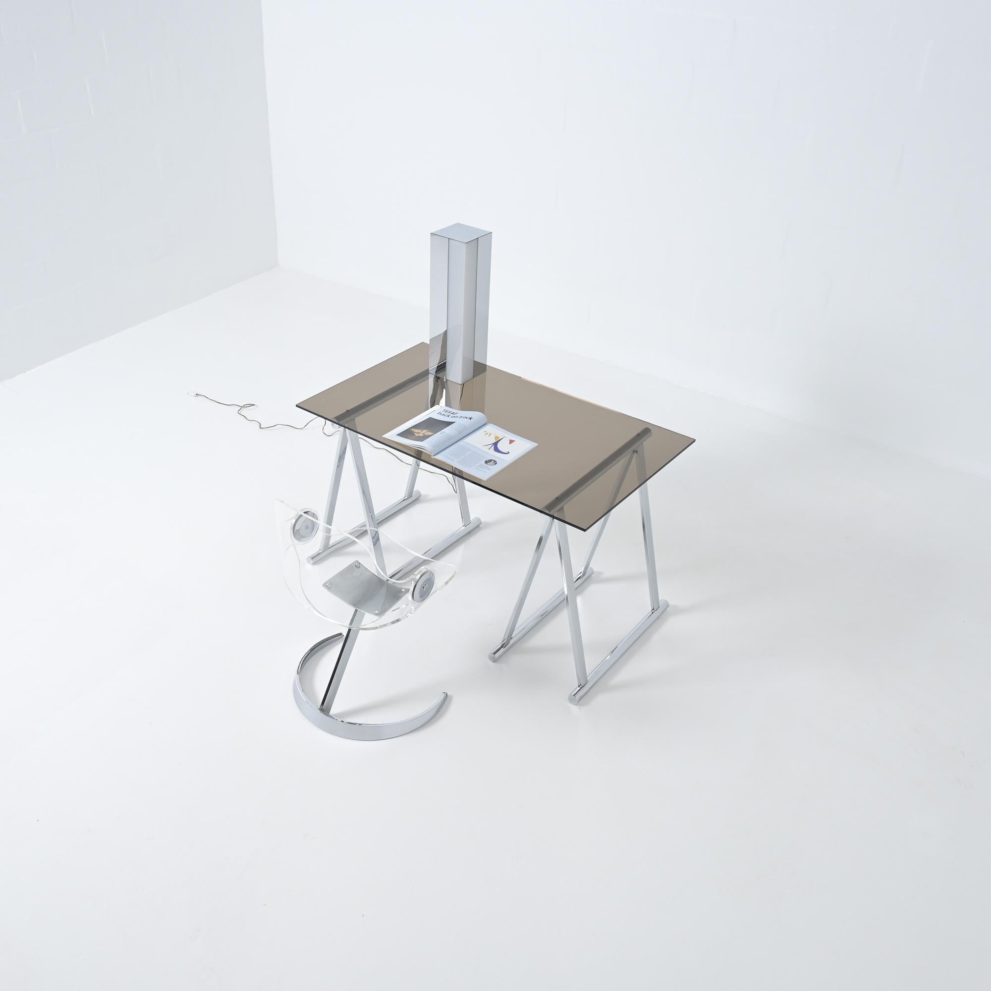 Chrome trestles desk In Good Condition For Sale In Vlimmeren, BE