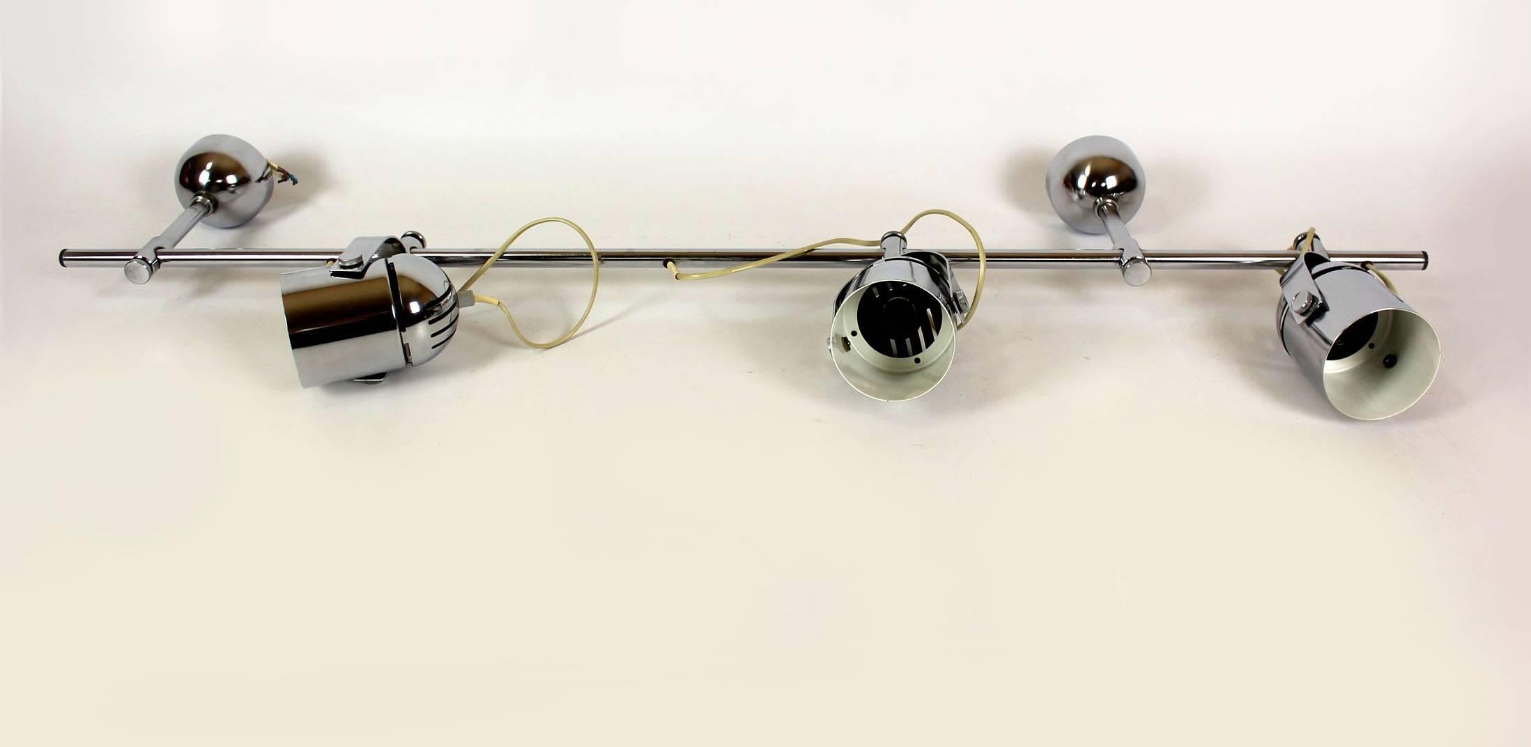 Mid-Century Modern Triple lampe murale/plafonnier chromée par Stanislav Indra, 1970