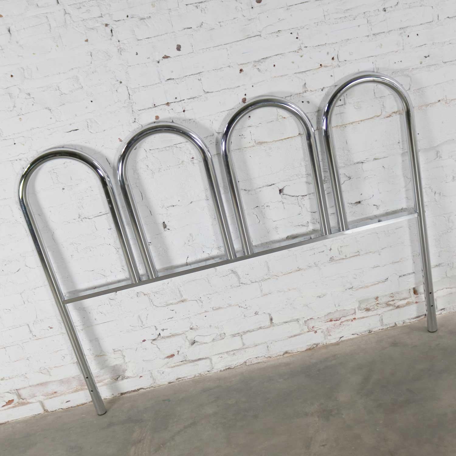 Vintage Mid-Century Modern to Modern Chrome Tube Headboard Four Arch Full-Size  For Sale 3
