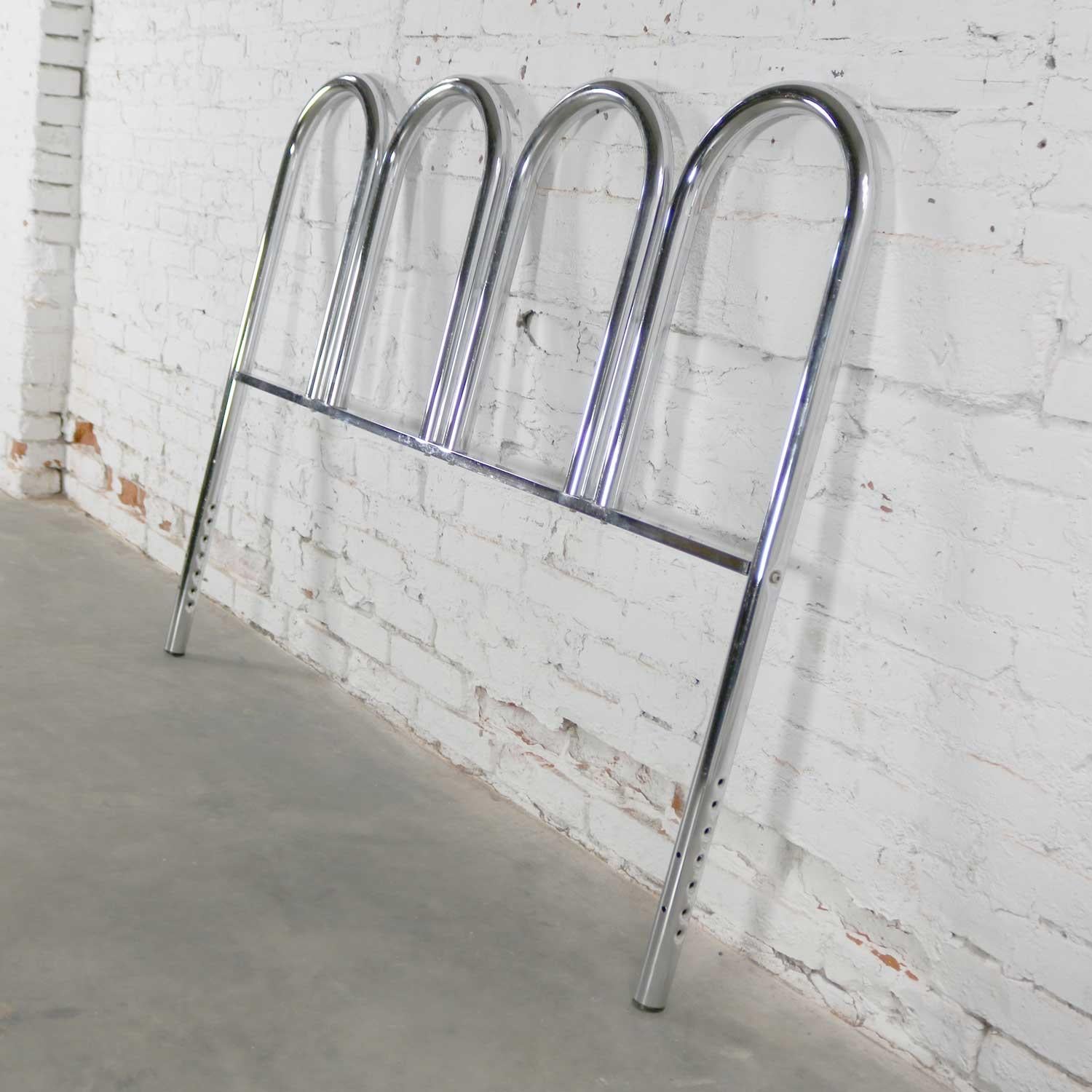 Vintage Mid-Century Modern to Modern Chrome Tube Headboard Four Arch Full-Size  For Sale 1