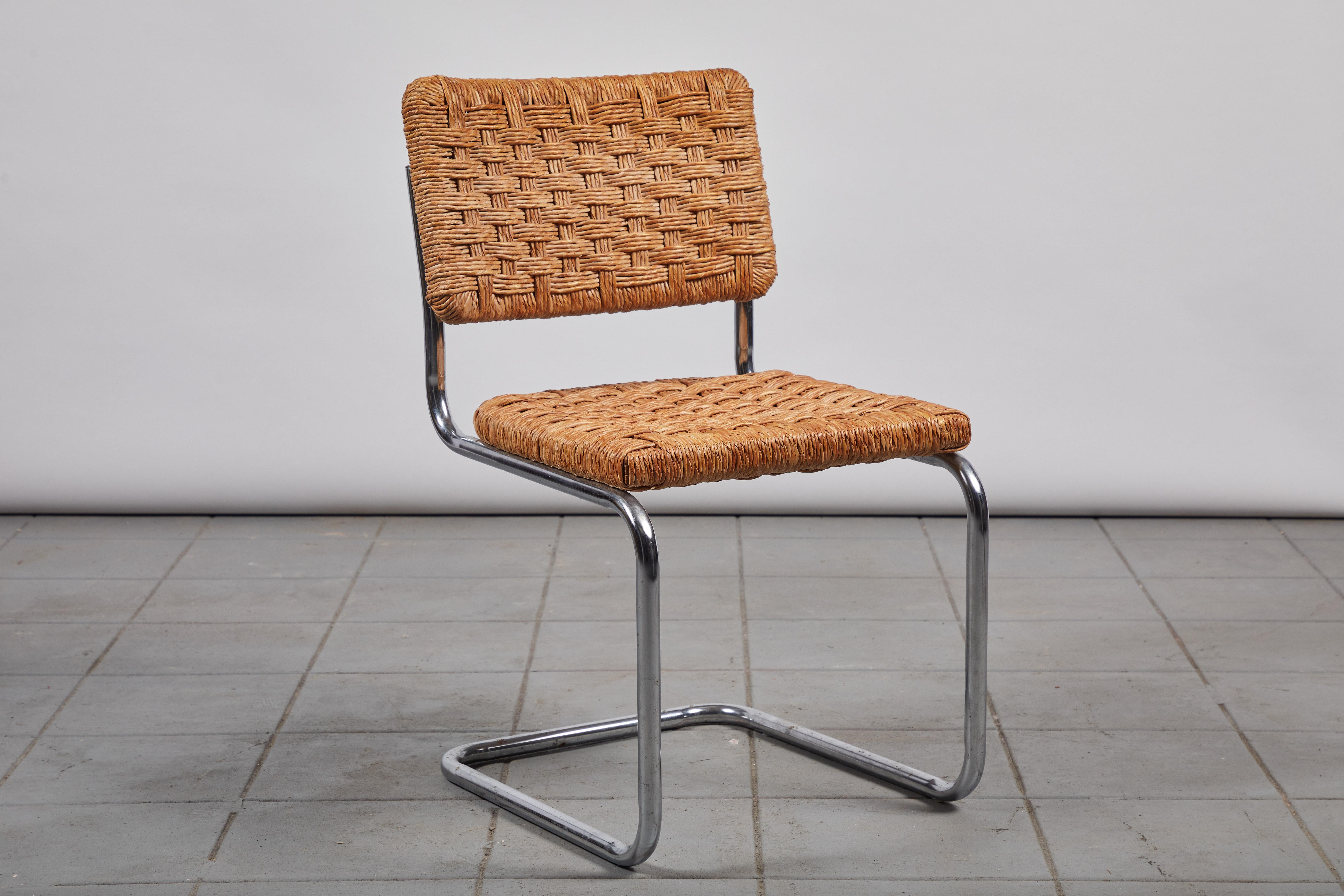 Chrome Tubular Dining Chair with Woven Seat In Good Condition In Los Angeles, CA