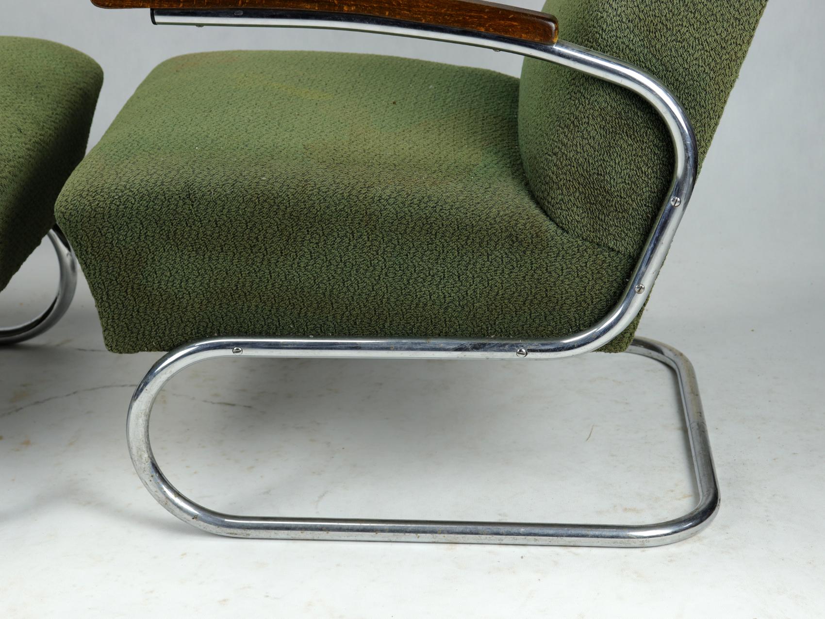 Bauhaus Chrome Tubular Steel Cantilever Armchairs S411 by Thonet, circa 1930