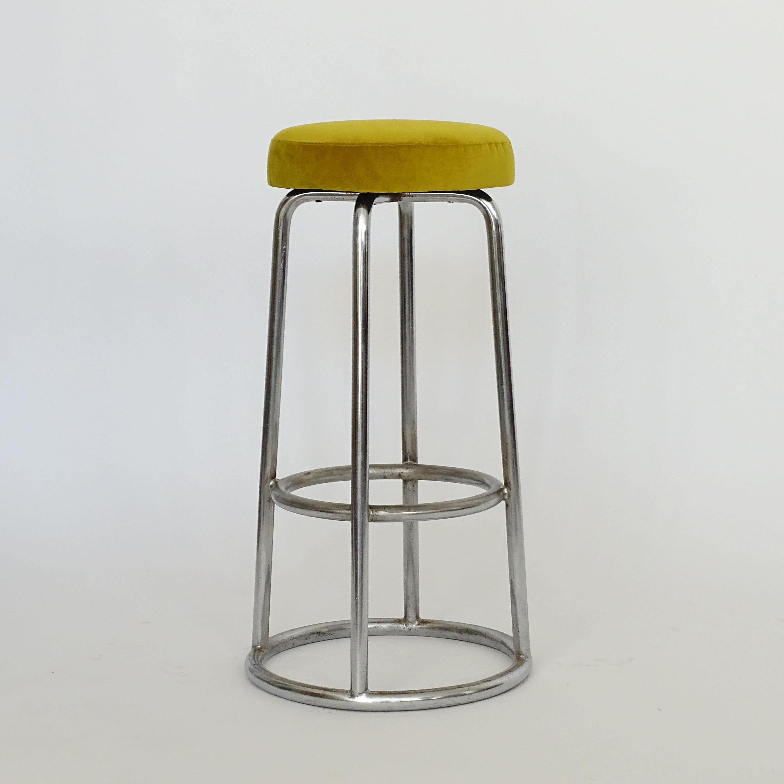 Chromrohrhocker von Columbus, Italien 1930 (Mitte des 20. Jahrhunderts) im Angebot