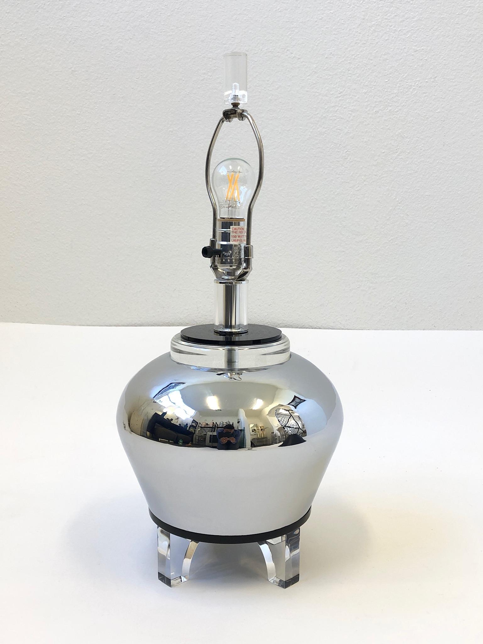 Chrome Urn and Lucite Table Lamp 1