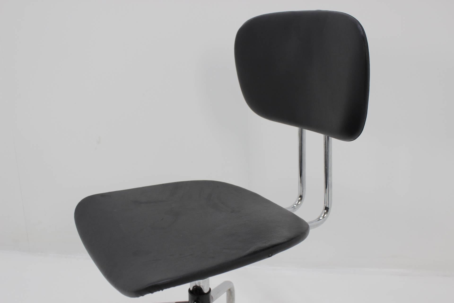 Czech Chrome Wheel Office Chair For Sale