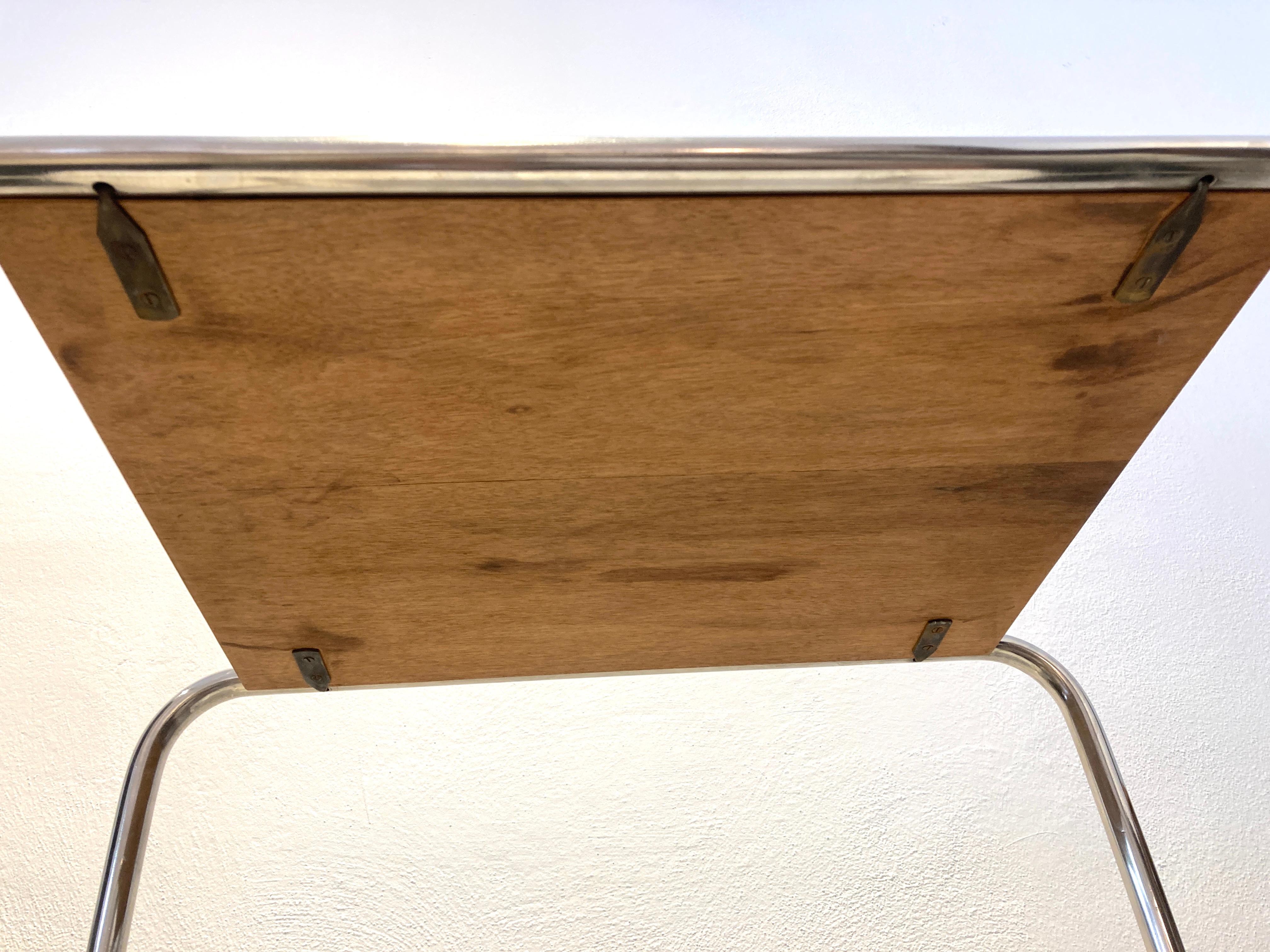 röhrenförmiger Stahltisch B 9 von Marcel Breuer, 1930er Jahre (20. Jahrhundert) im Angebot