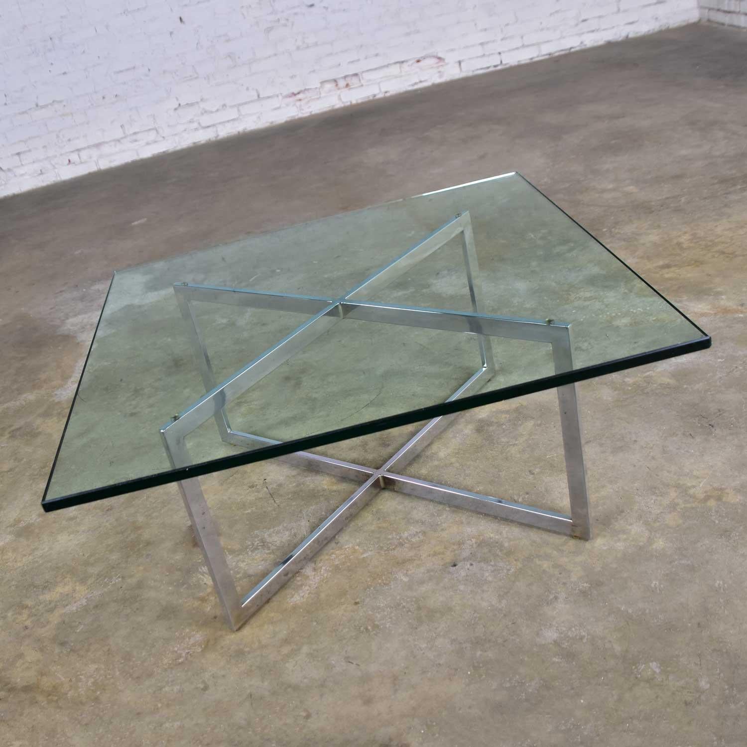 20th Century Chrome X-Base Coffee Table with Glass Top in the Style of Milo Baughman