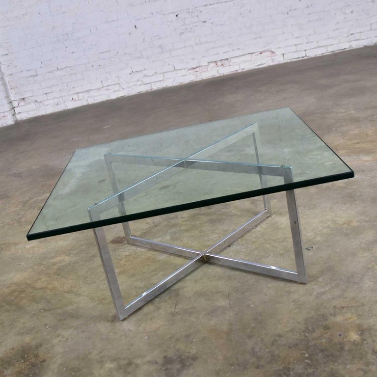 Chrome X-Base Coffee Table with Glass Top in the Style of Milo Baughman For Sale 2