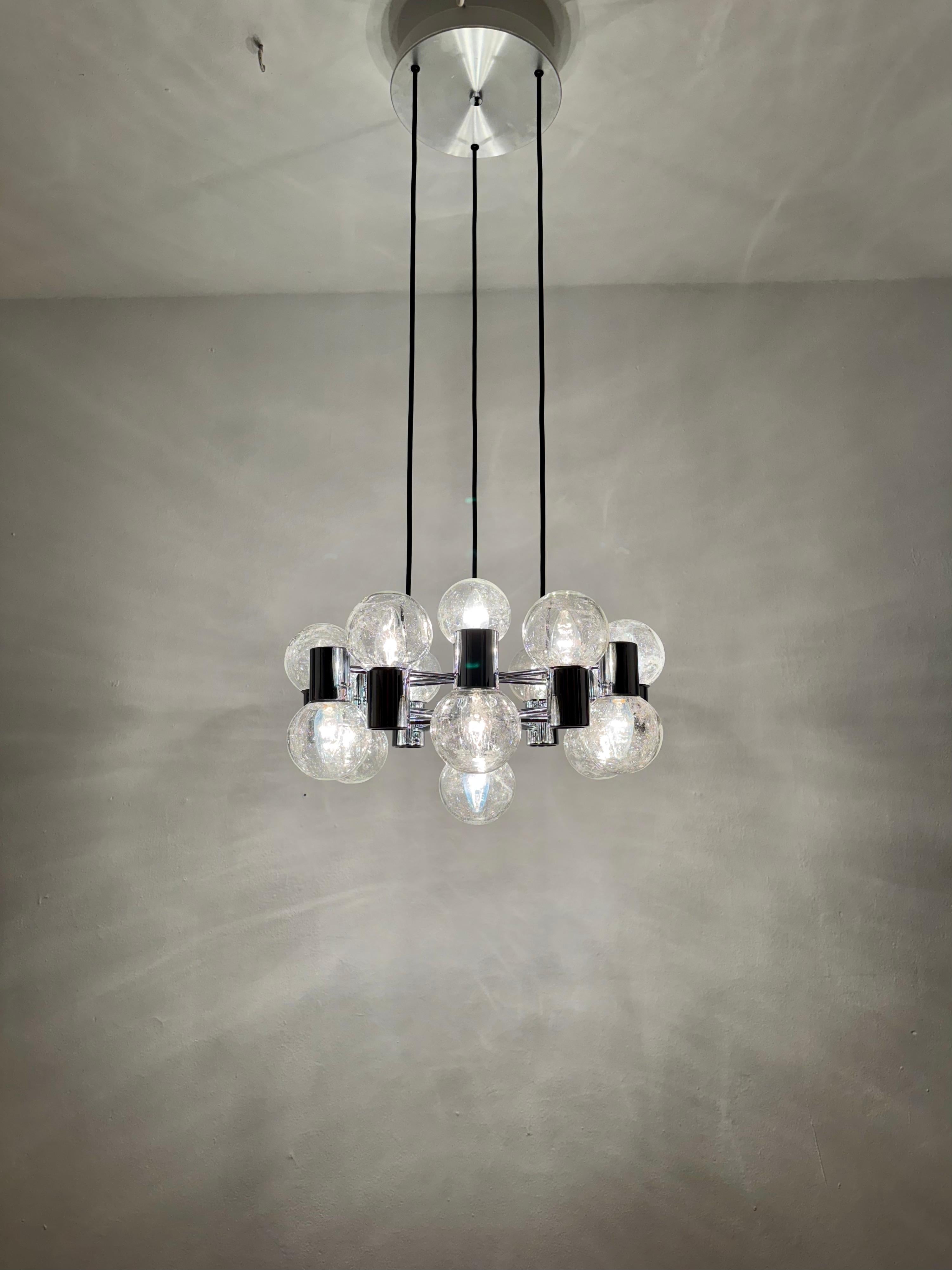 Lampadario Sputnik cromato anni '70 di Doria in vendita 2