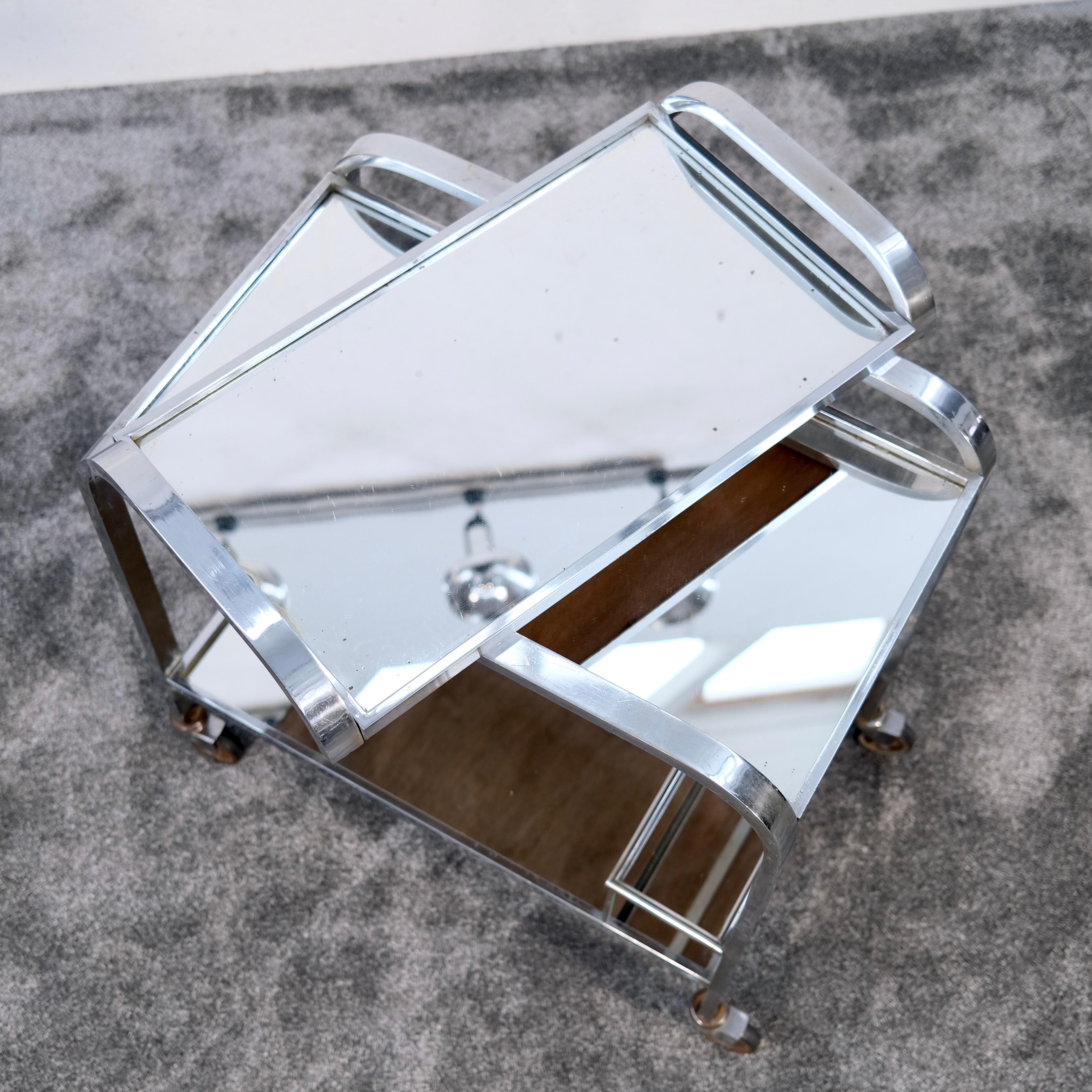 Mid-20th Century Chromed Art Deco Bar Cart on Wheels and Removable Mirrored Tray, France 1930's For Sale