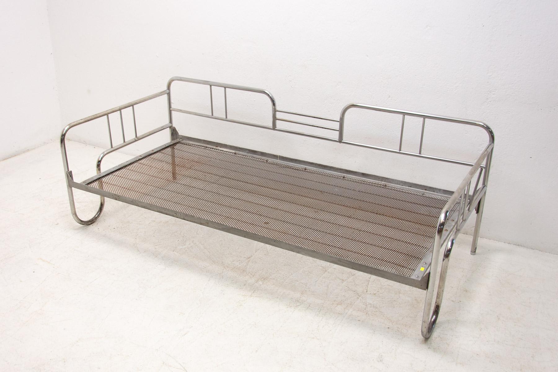 Chromed Bauhaus Sofa, 1930's, Bohemia 6