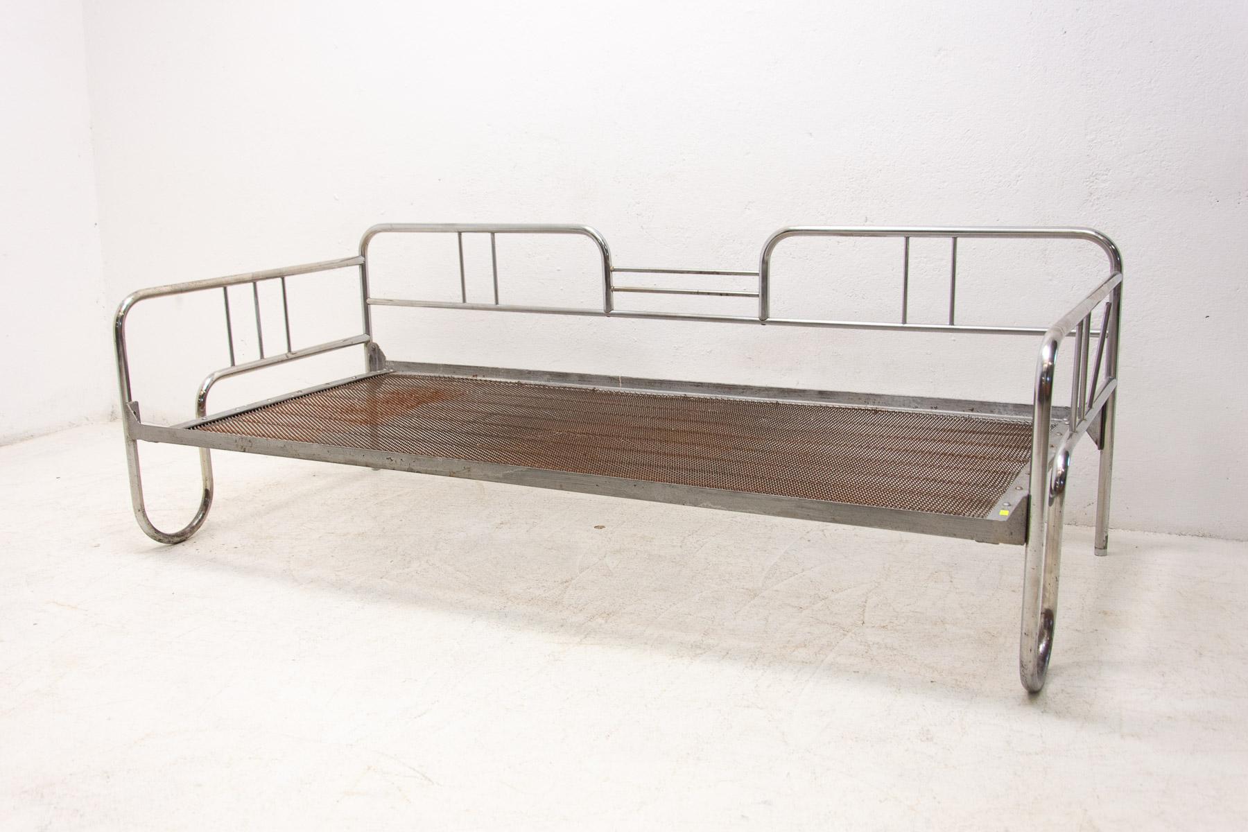 Chromed Bauhaus Sofa, 1930's, Bohemia 7