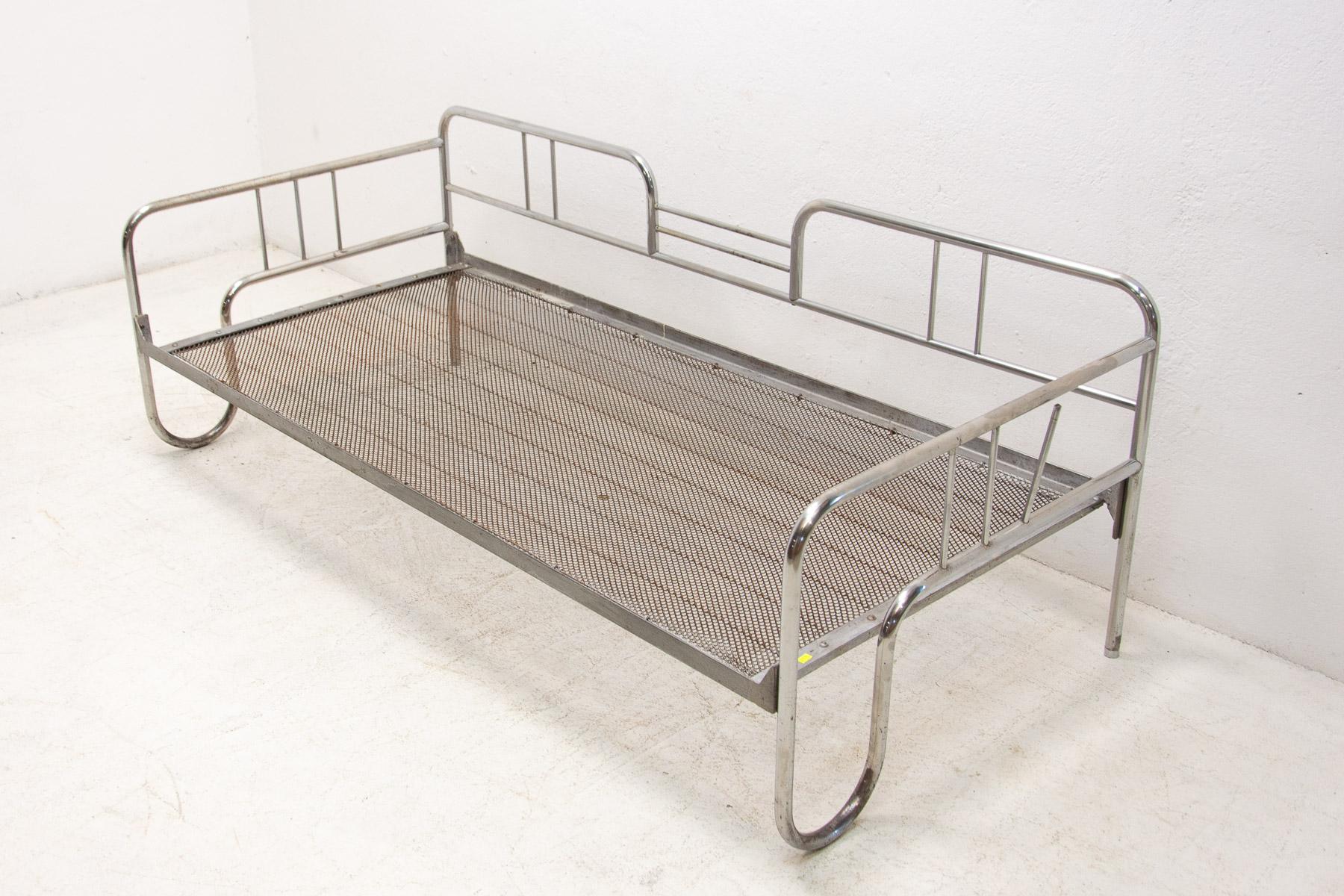 Chromed Bauhaus Sofa, 1930's, Bohemia 8