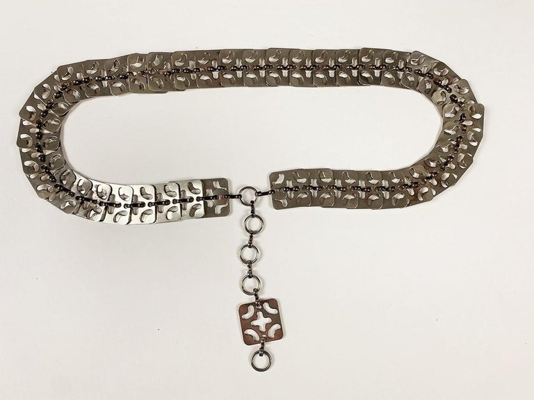 Chromed belt with perforated metal mesh by Paco Rabanne - France Circa 1970 For Sale 7