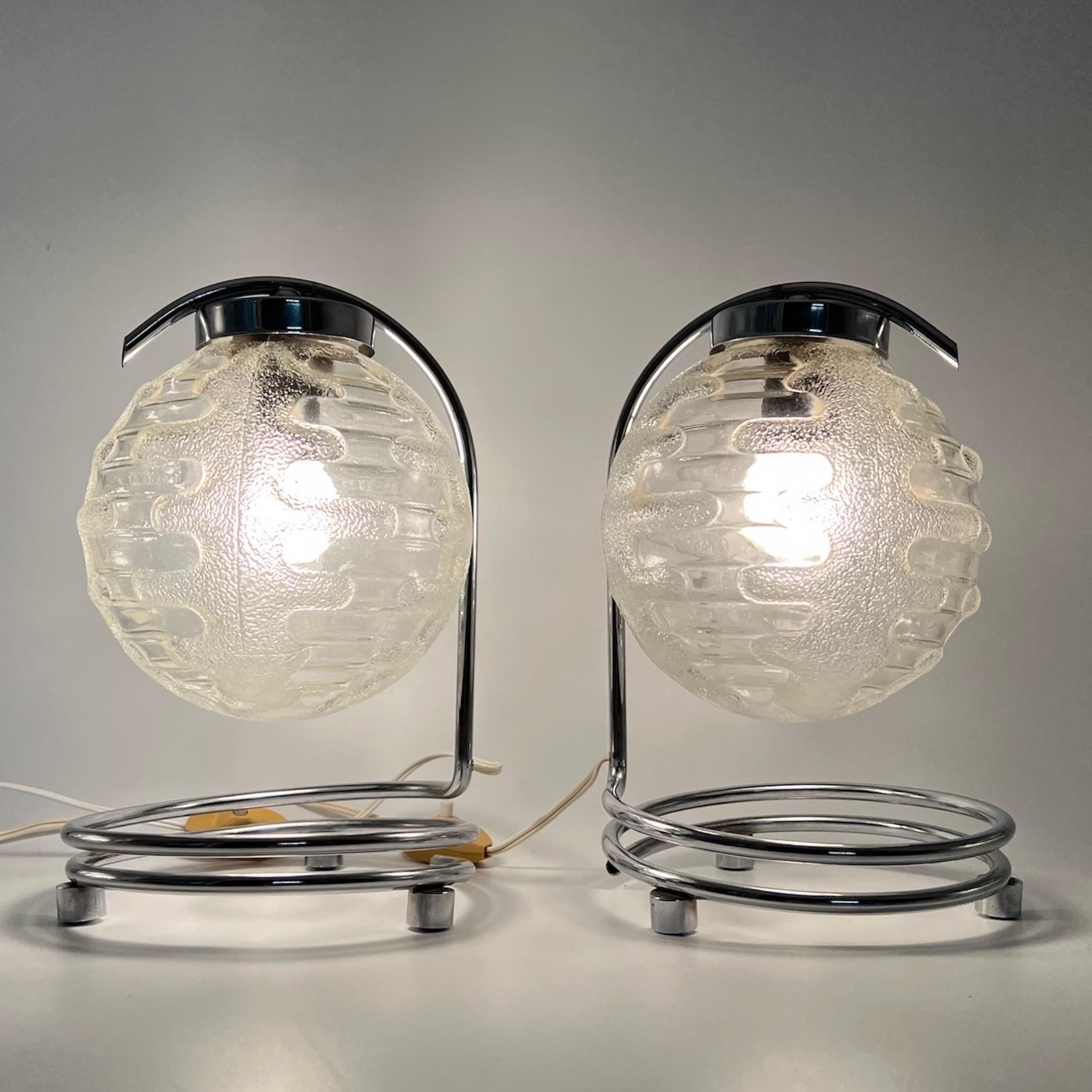 Mid-Century Modern Chromed Lamps with Patterned Glass Globes by Richard Essig, 1970s, Set of 2 For Sale