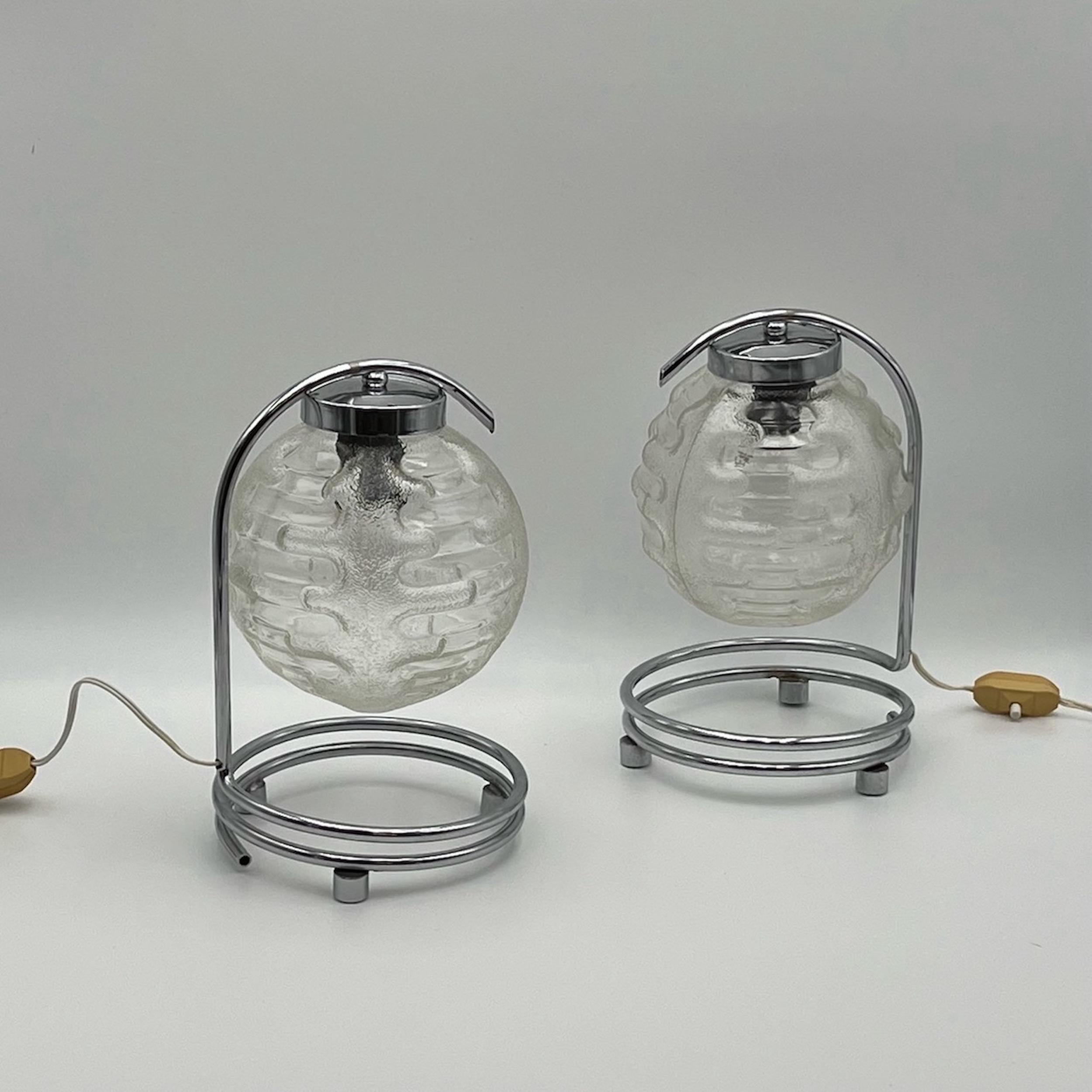 Chromed Lamps with Patterned Glass Globes by Richard Essig, 1970s, Set of 2 For Sale 2
