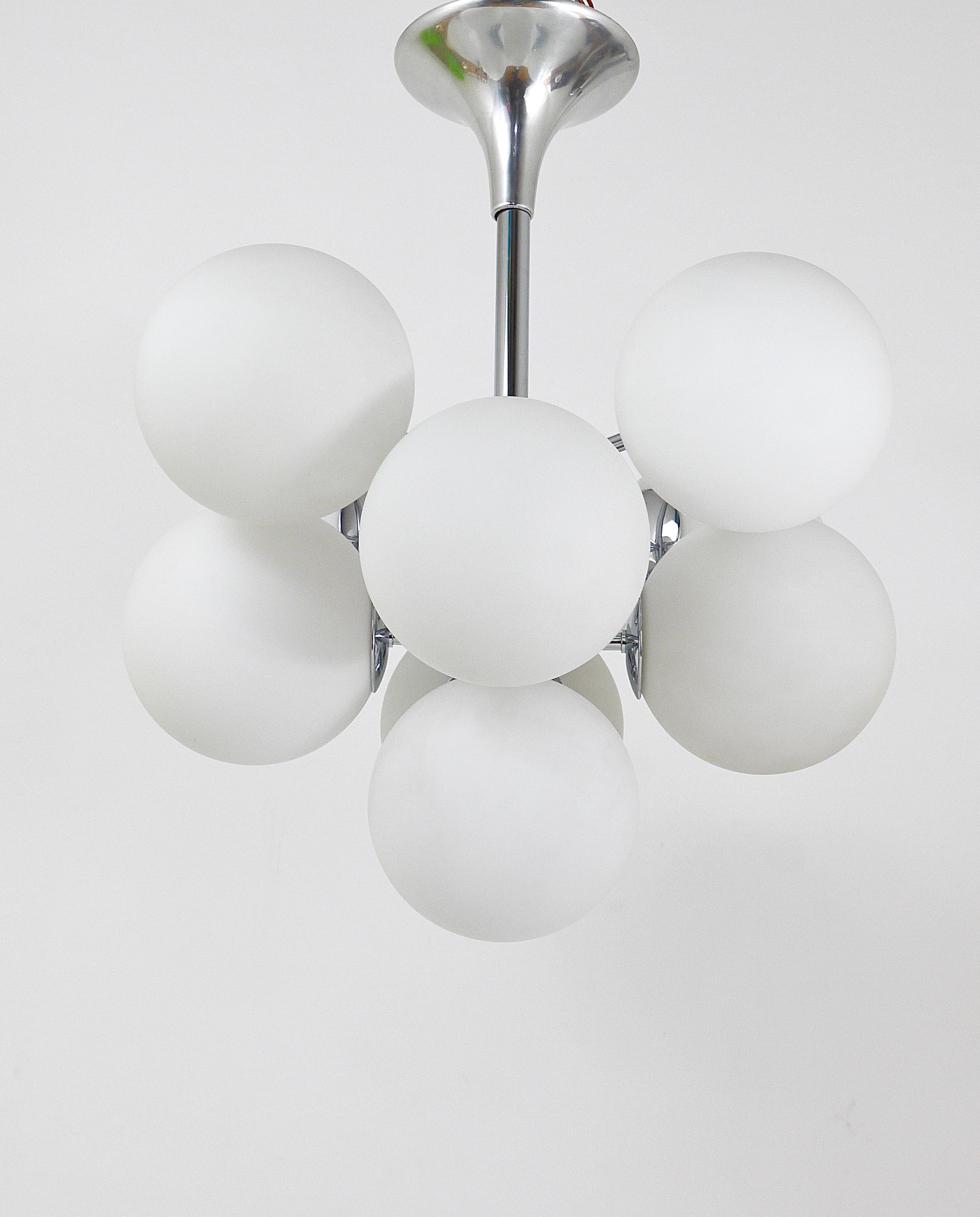 Chromed Atomic Chandelier with White Glass Globes, Temde, Switzerland For Sale 6