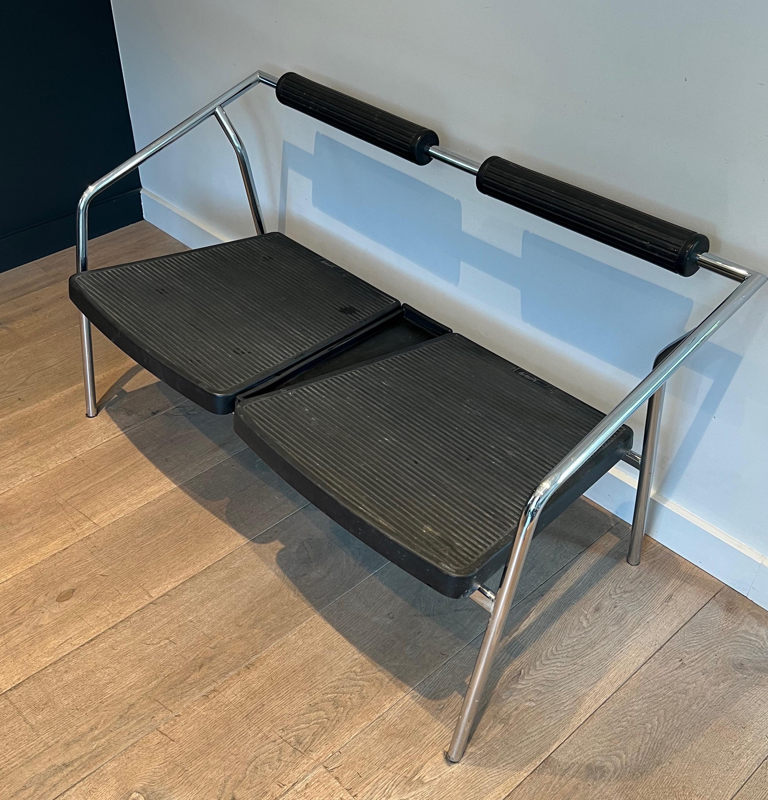 Chromed Metal and Black Rubber Design Sofa Signed System. French work.  For Sale 10