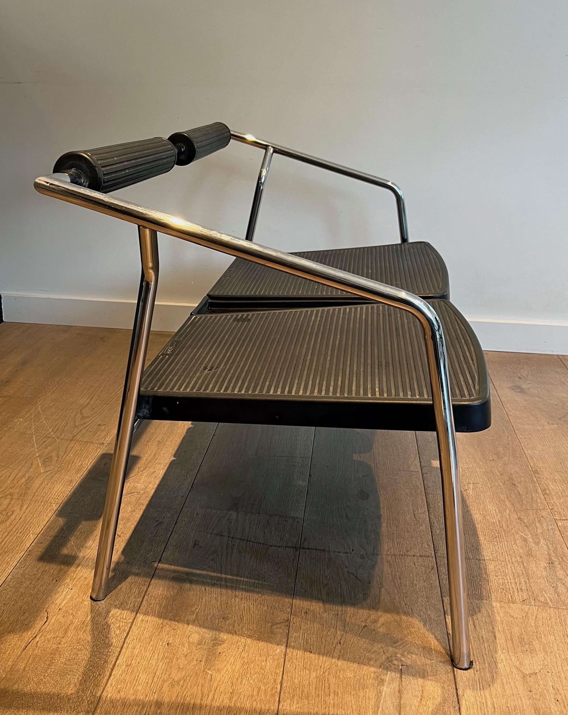 Chromed Metal and Black Rubber Design Sofa Signed System. French work.  In Good Condition For Sale In Marcq-en-Barœul, Hauts-de-France
