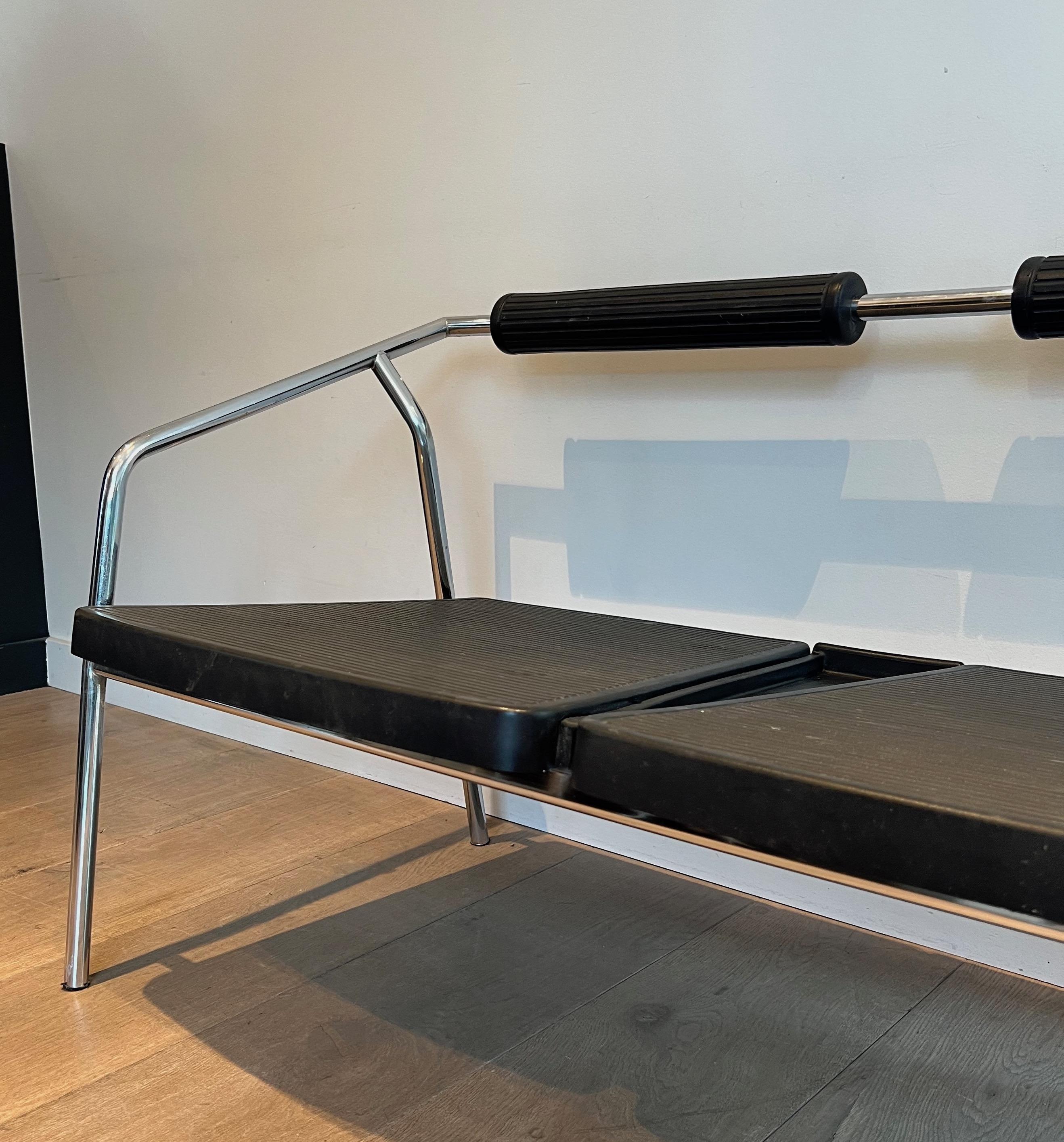 Chromed Metal and Black Rubber Design Sofa Signed System. French work.  For Sale 3