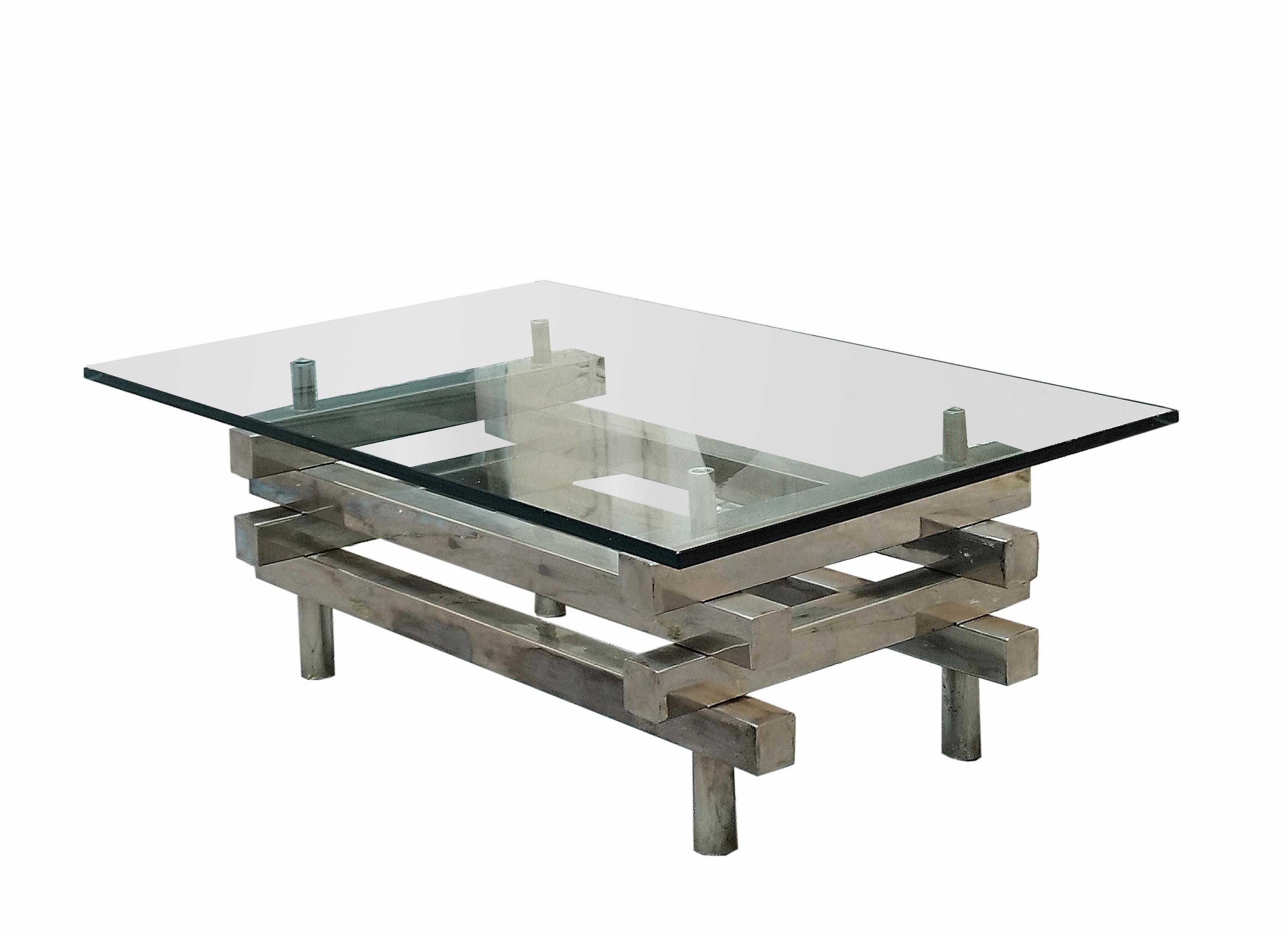 italien Table basse en métal chromé et verre, Italie, années 1970 en vente