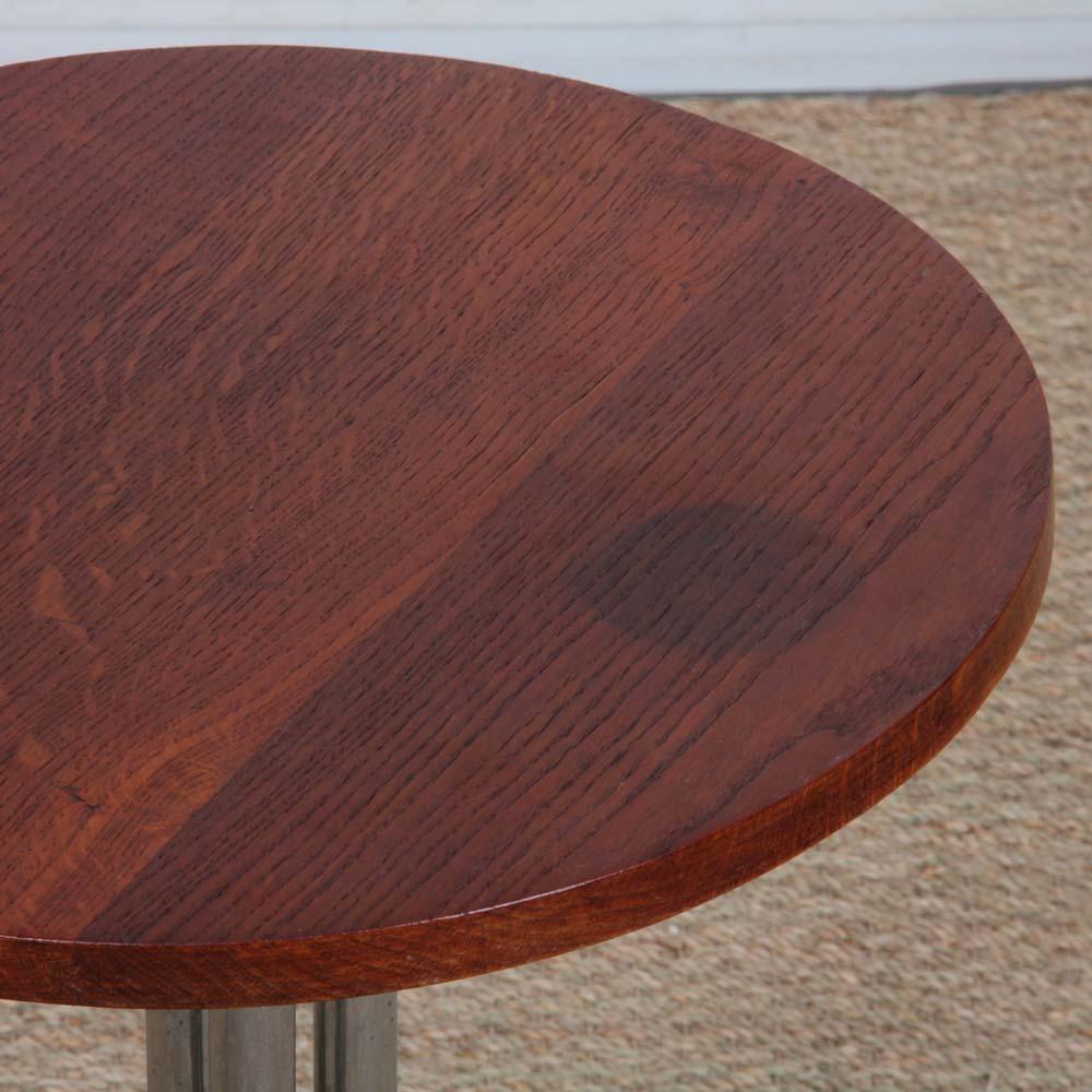 Chromed metal and oak modernist end table, 1930s in vendita 1