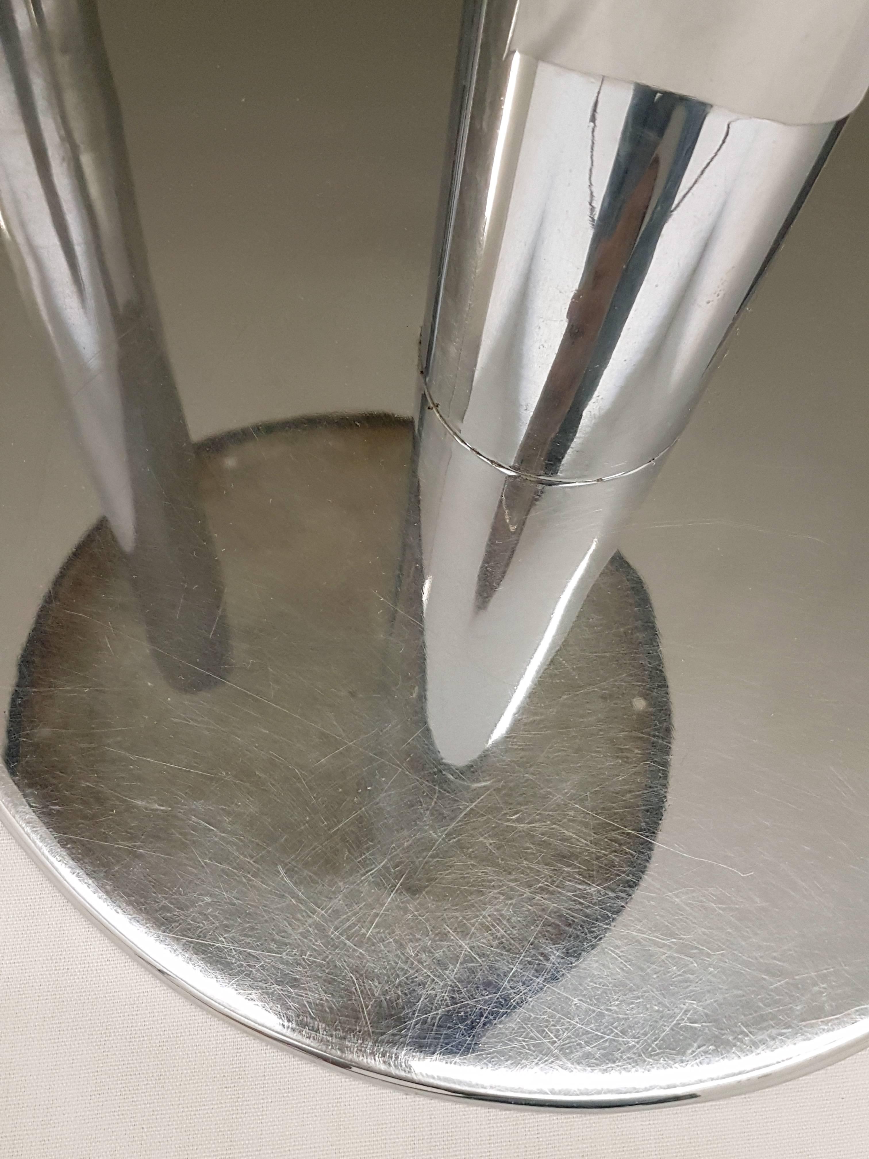 Table Trifoglio en métal chromé et verre fumé de S. Asti pour Poltronova en vente 3