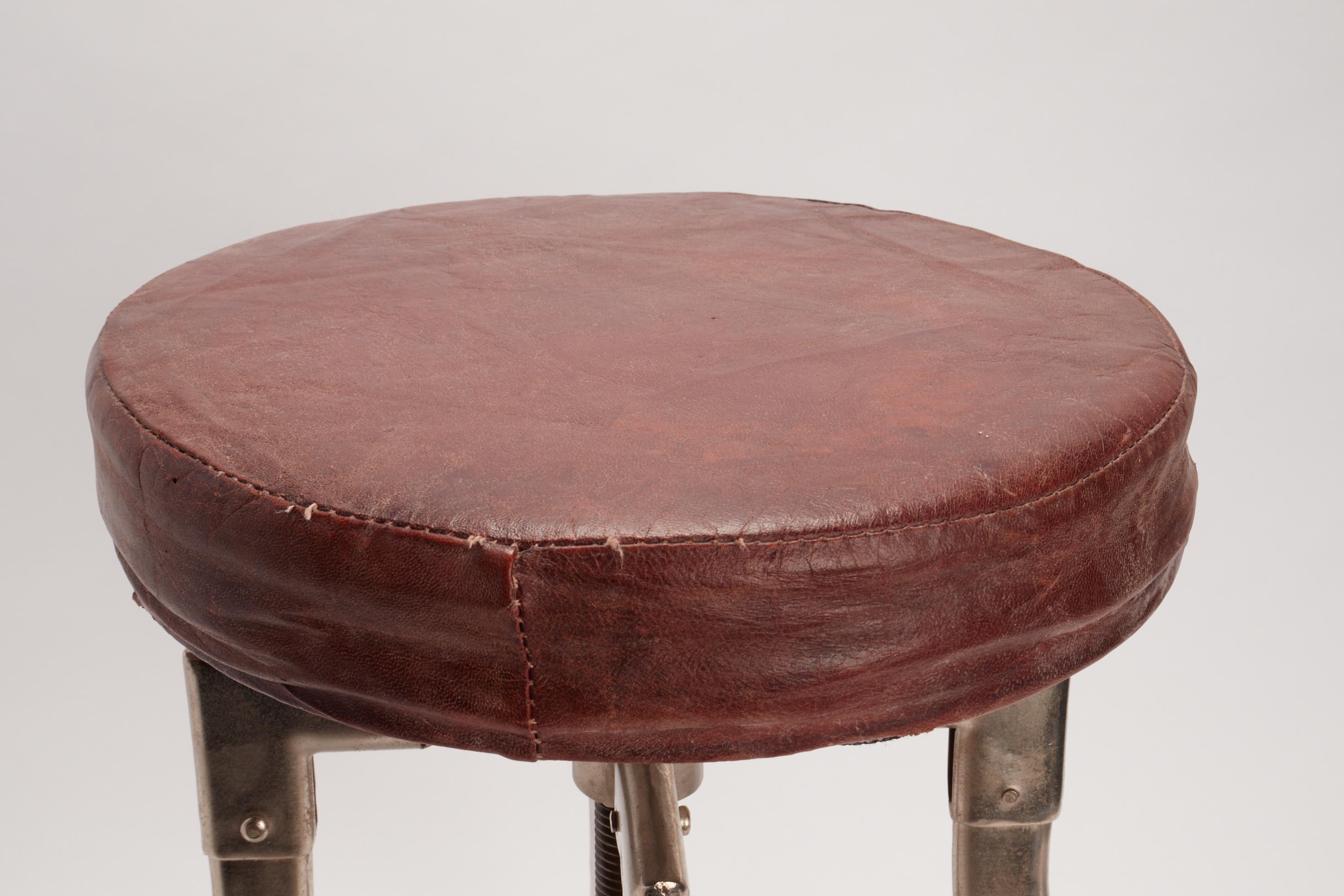 American Chromed Metal Stool with Leather Top, USA, 1930 For Sale