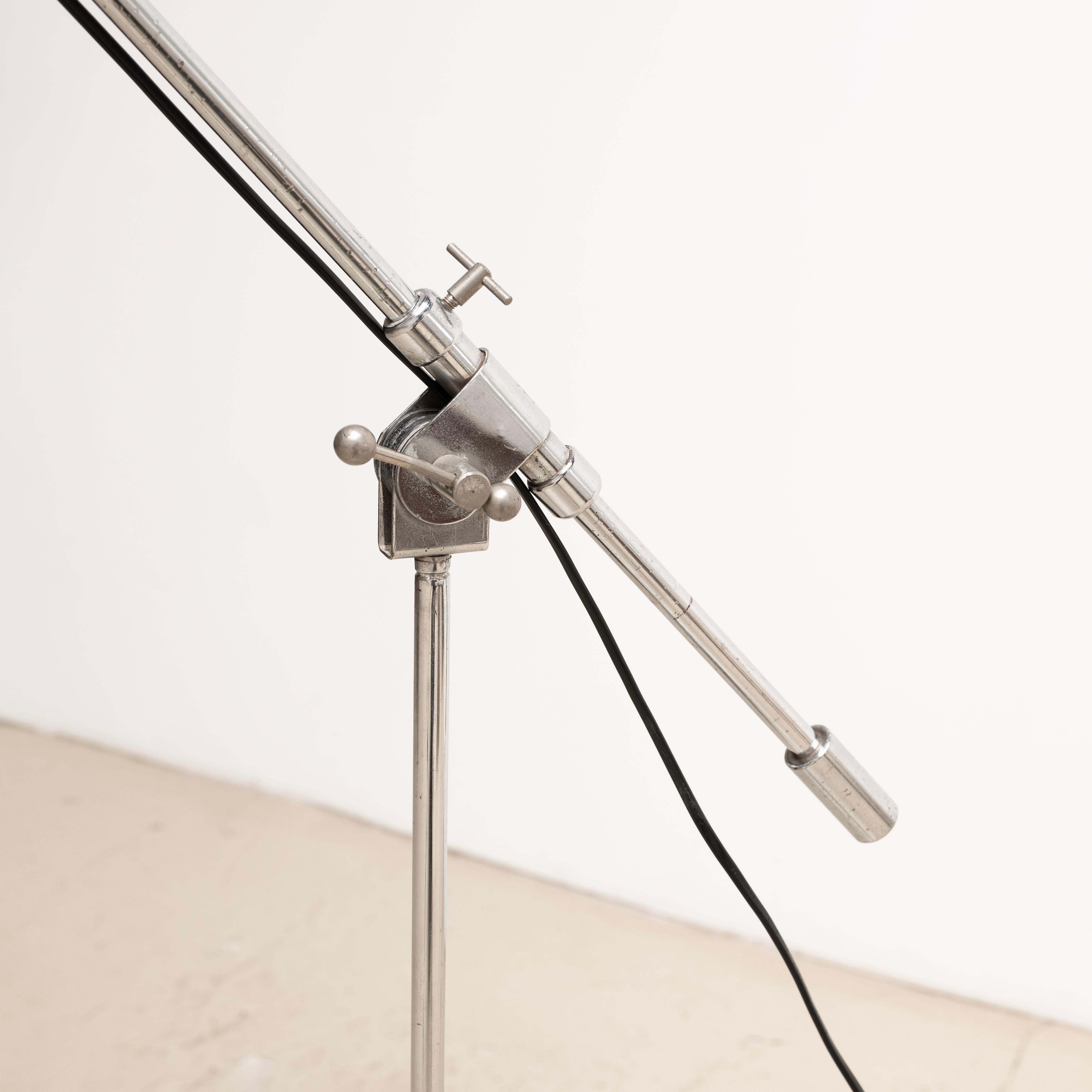 Chromed Metal Swiveling Stand Lamp BY GAE AULENTI & LIVIO CASTIGLIONI , STILNOVO For Sale 2