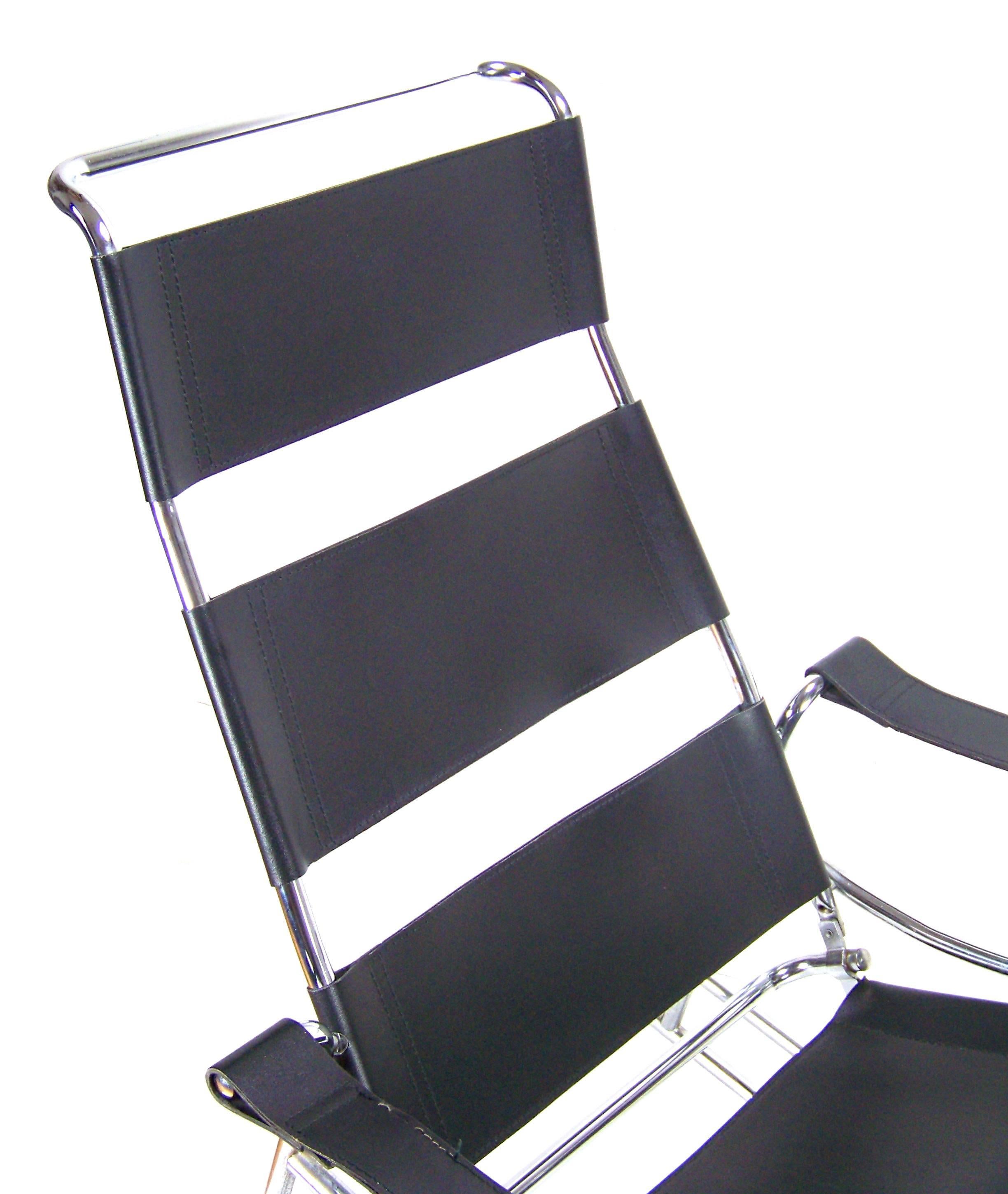 Bauhaus Chromed Rocking Chair, circa 2000