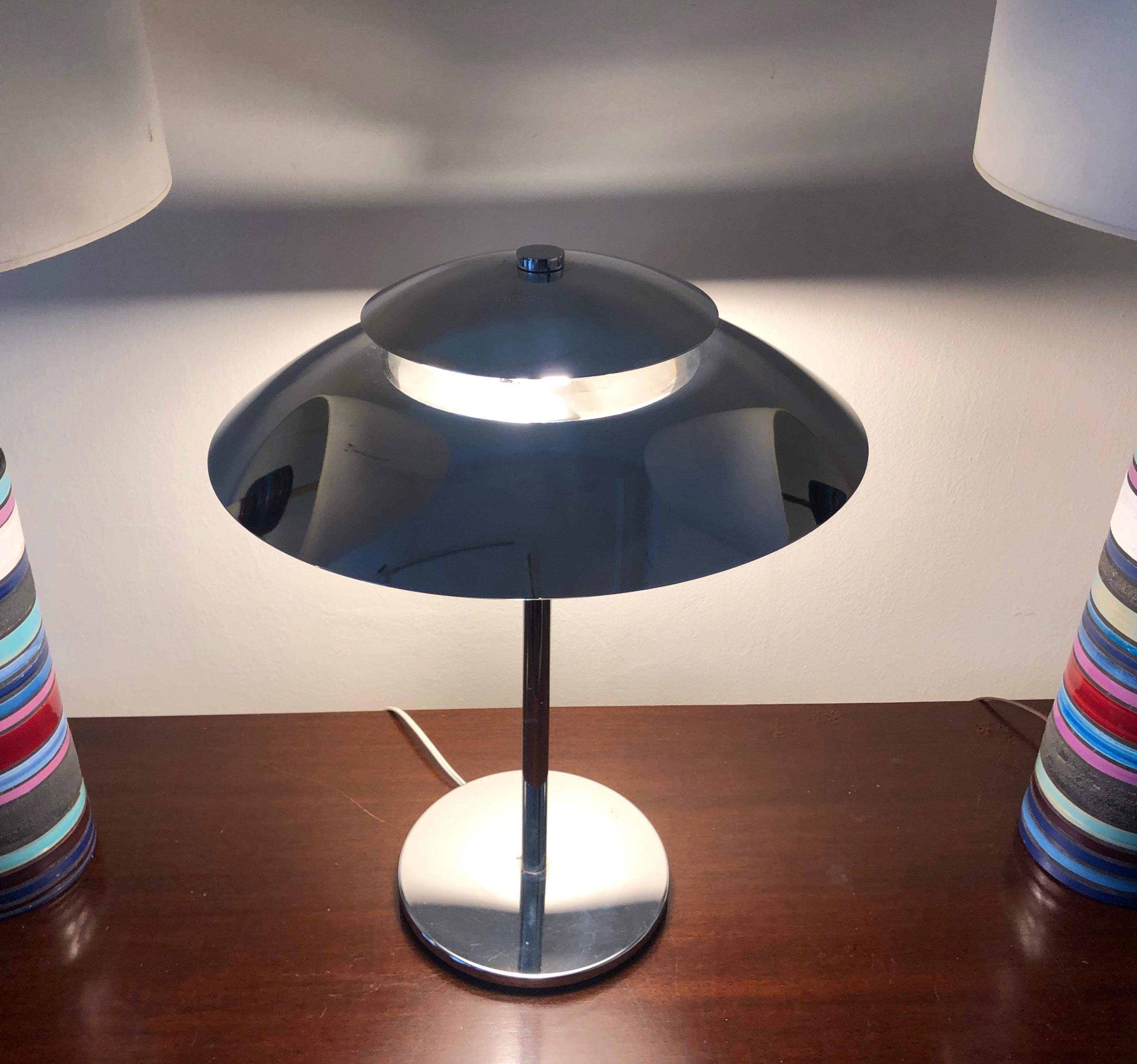 Chromed Table Lamp, Italy, circa 1970 For Sale 4