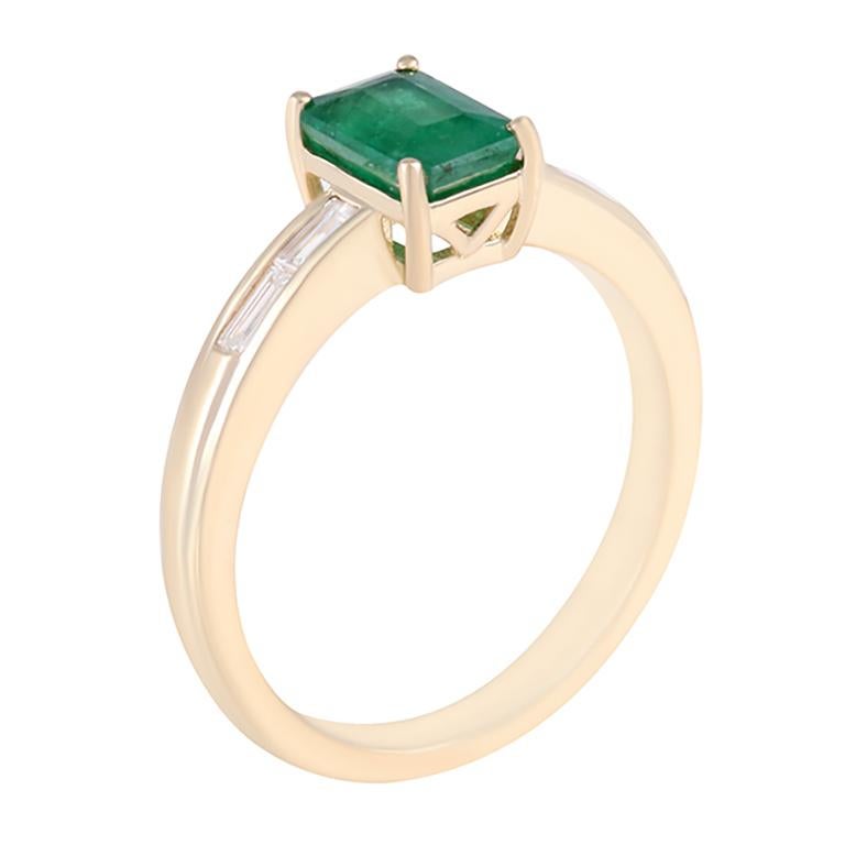 Esmeralda cromada y diamante blanco en anillo de oro amarillo de 14 quilates 1,07cts en Excelente estado para la venta en New York, NY