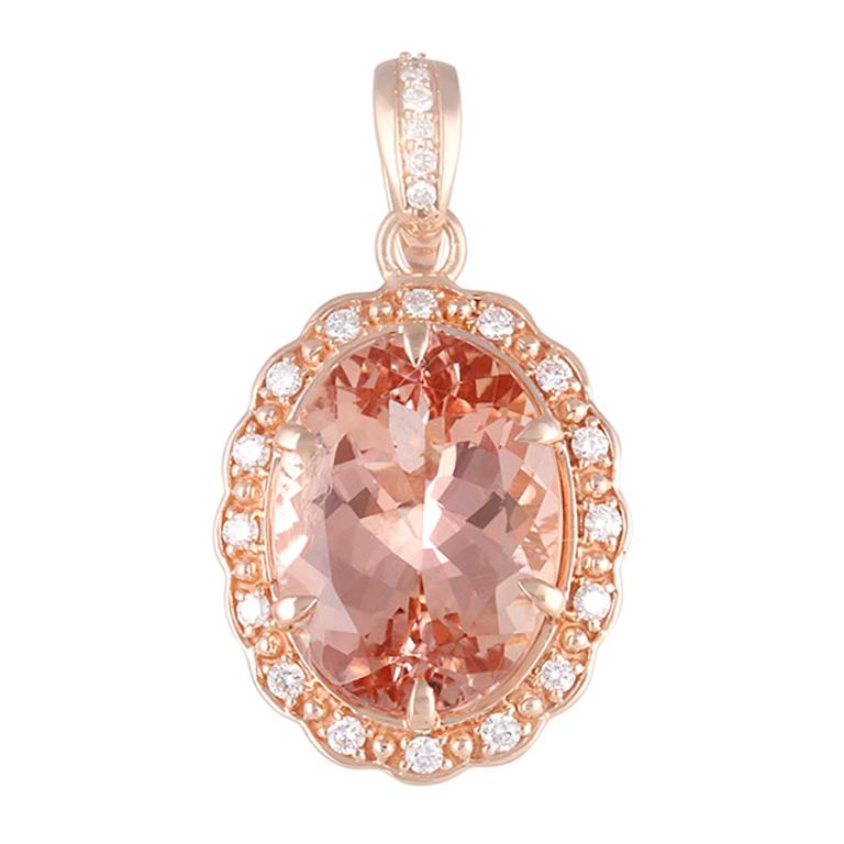 Célébration de la féminité et de l'élégance raffinée, le pendentif Chromia met en valeur la beauté enchanteresse d'une Morganite de 8,97 carats de taille ovale, réputée pour sa délicate teinte rose pêche et son éclat radieux. Cette captivante pierre