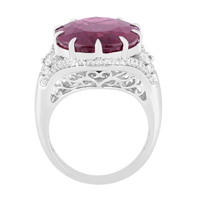 Brilliant Cut Chromia Rubellite & White Diamond in 18K White Gold Ring 18.65cts For Sale