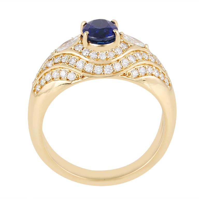 Brilliant Cut Chromia Sapphire & White Diamond 18K Yellow Gold Ring 1.75cts For Sale