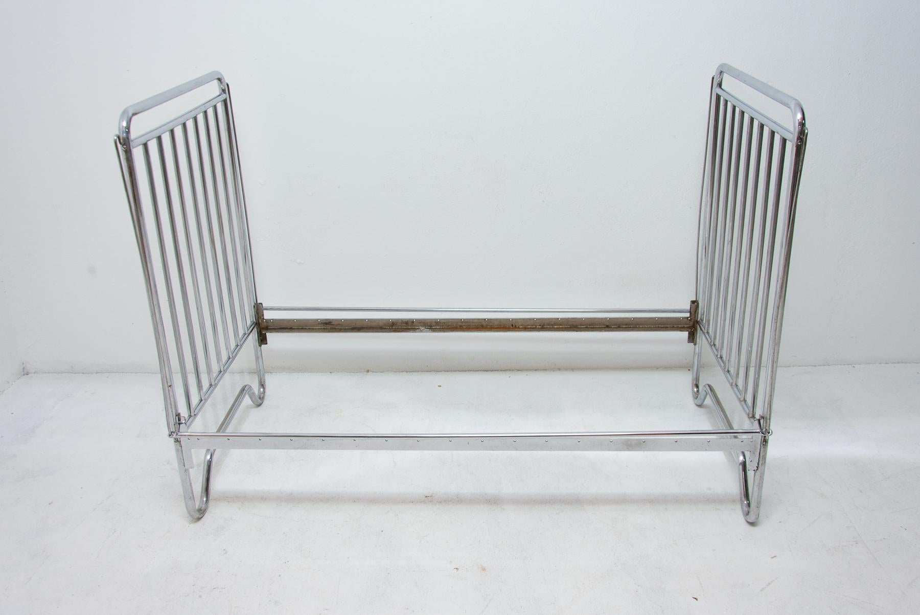 Chromium Plated Childern Bed, Bauhaus Period, 1930s For Sale 7
