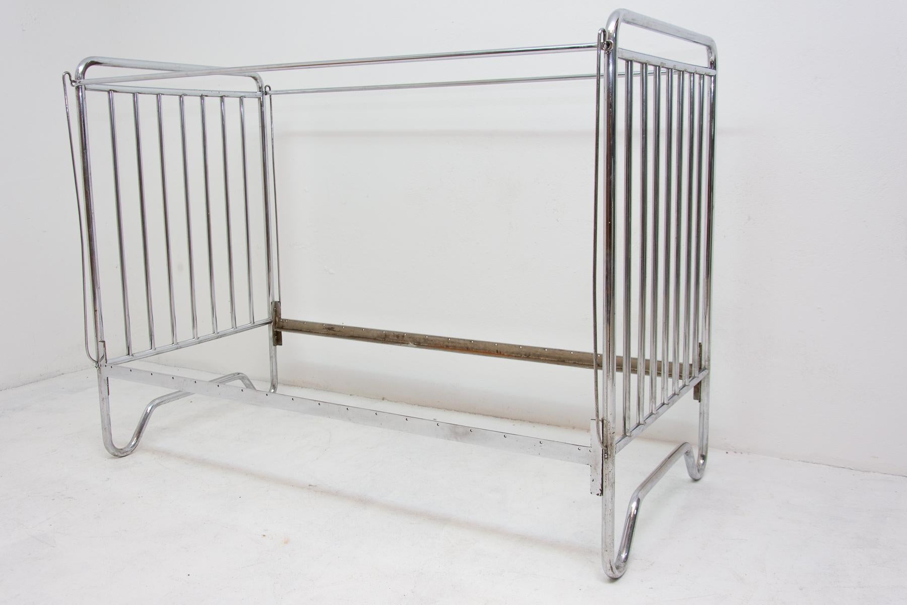 Chromium Plated Childern Bed, Bauhaus Period, 1930s For Sale 1