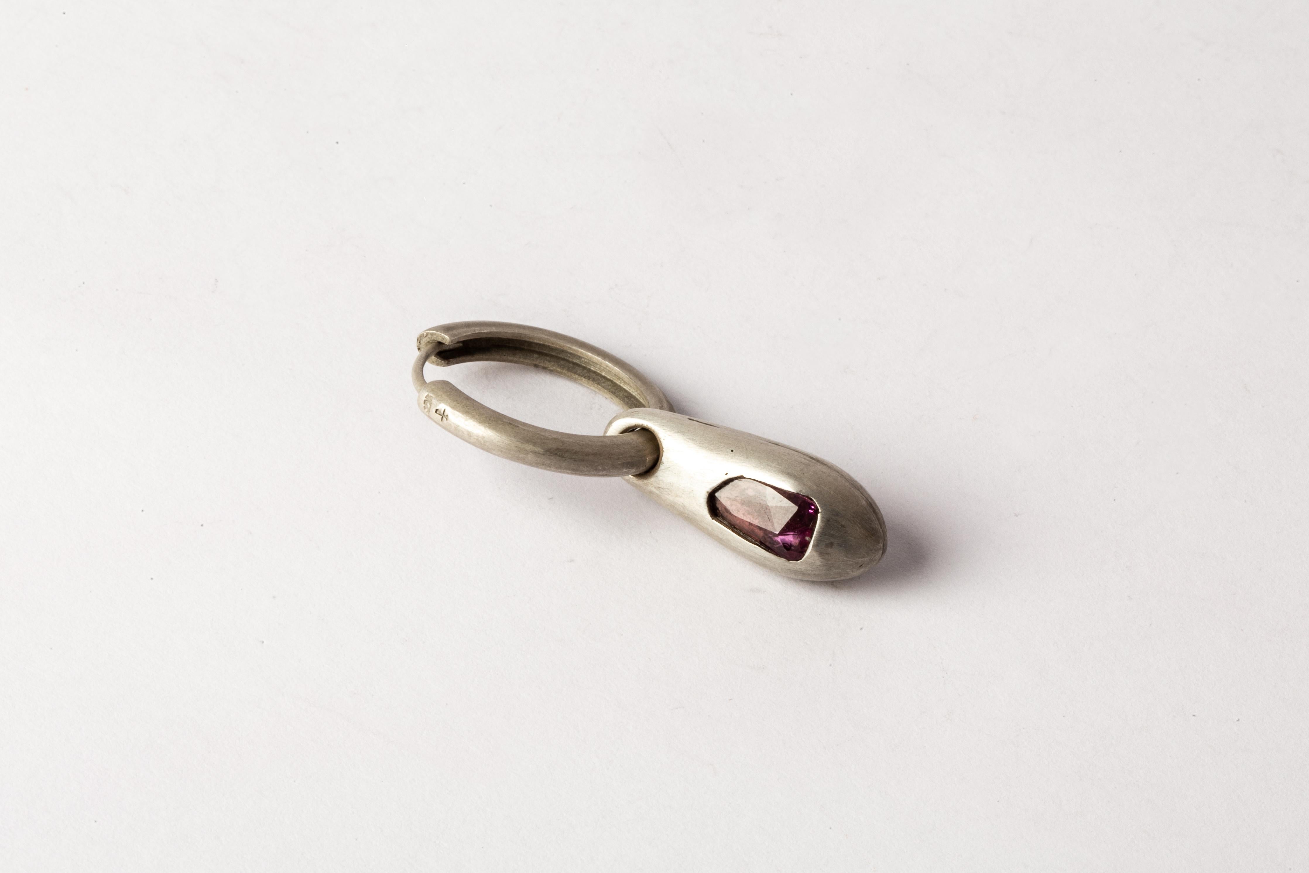 Chrysalis Earring (0.8 CT, Pink Sapphire, DA+SAF) For Sale 1