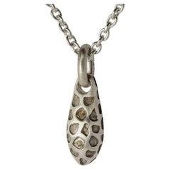 Chrysalis Necklace (Nympha, Mega Pavé, No.1, MA+DIA)