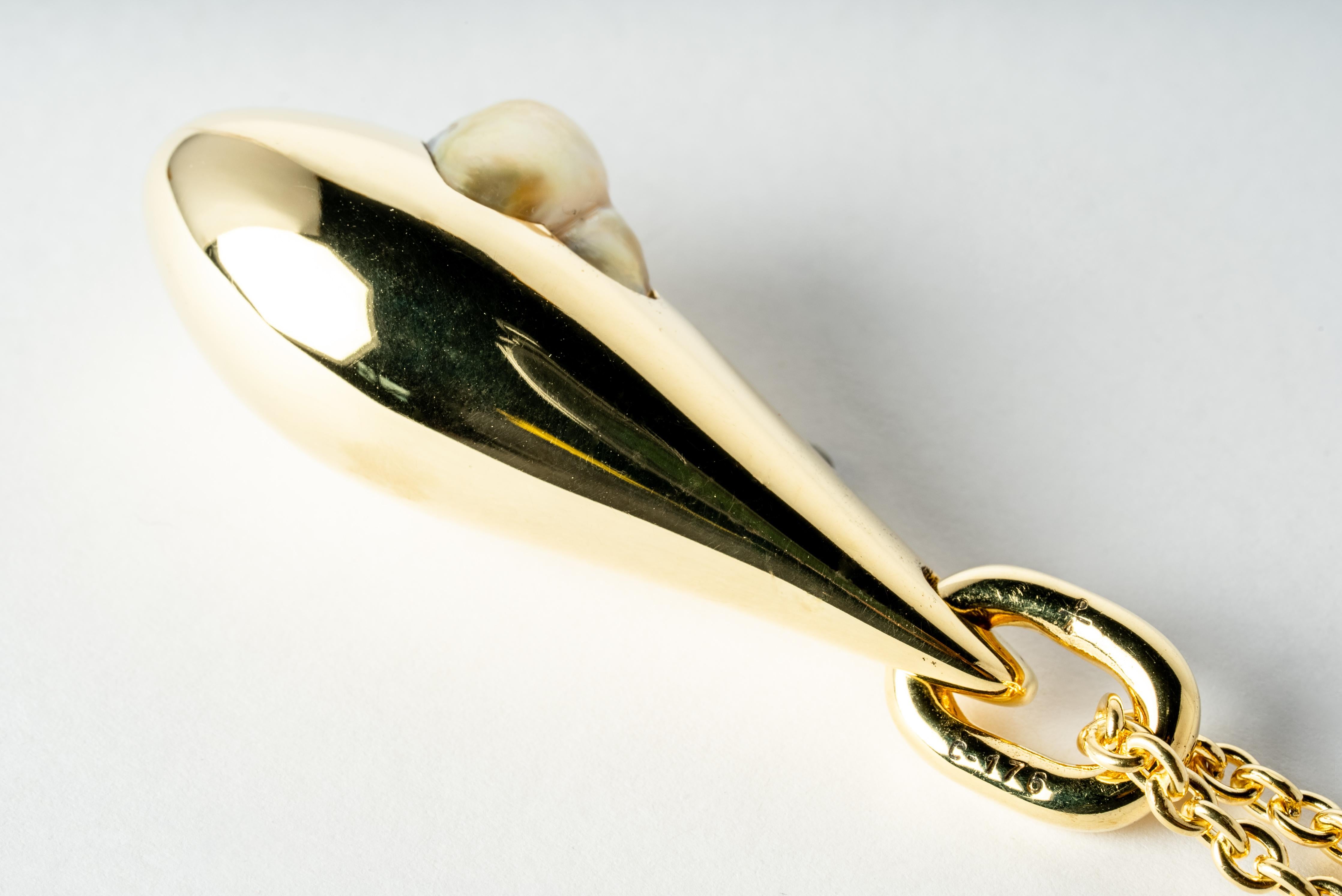 Chrysalis Necklace SPECIMEN (Cremaster Emergence, Golden Pearl, YG+YGA+GPRL) For Sale 1