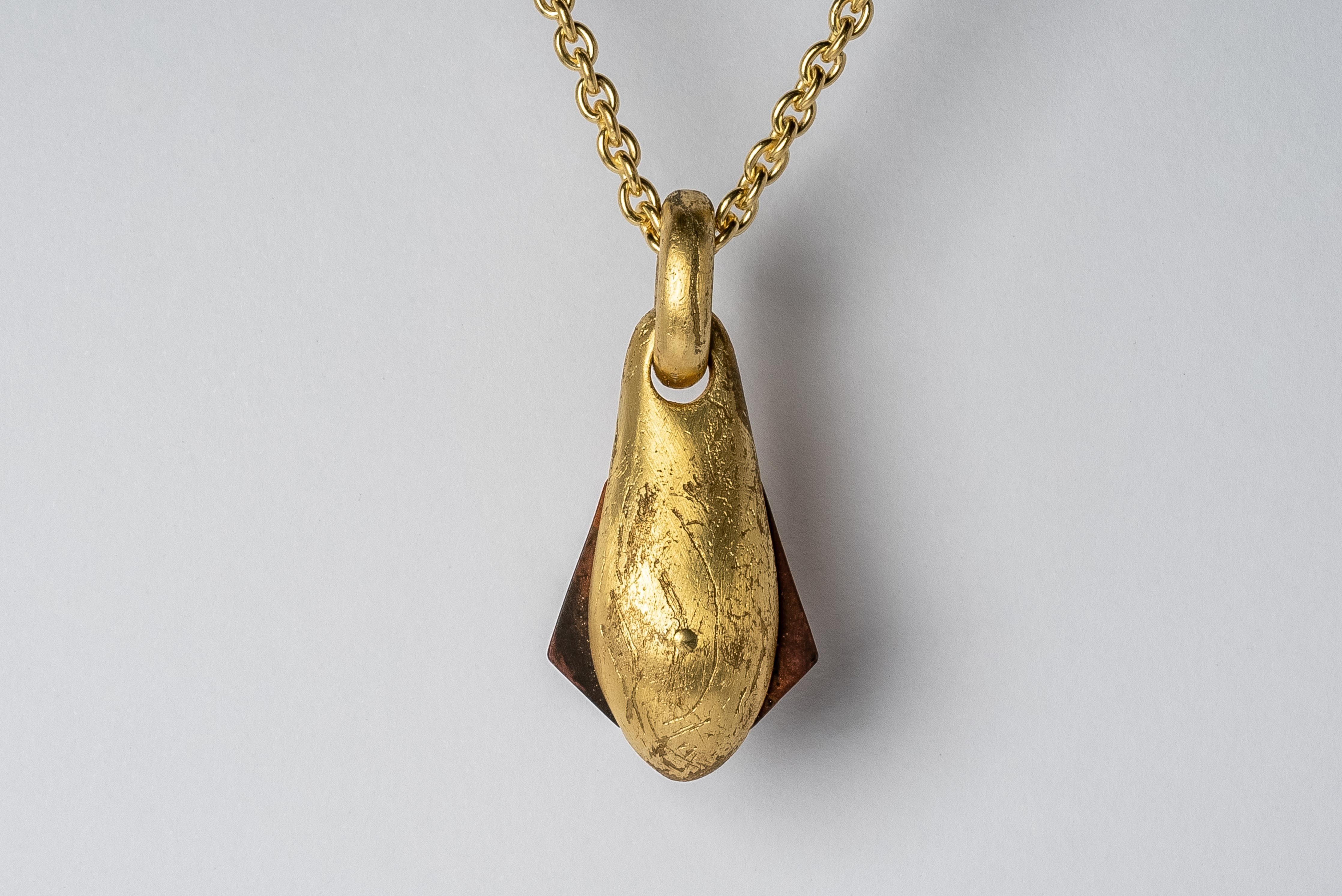 Chrysalis Necklace (Winged, No.3, AG+DR+AGA) In New Condition For Sale In Paris, FR
