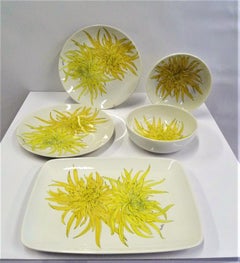 Chrysanthemum 5 Serving Dishes by Ernestine Ceramiche Salerno, Italy, 1960s