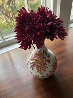 Chrysanthemum Bud Vase