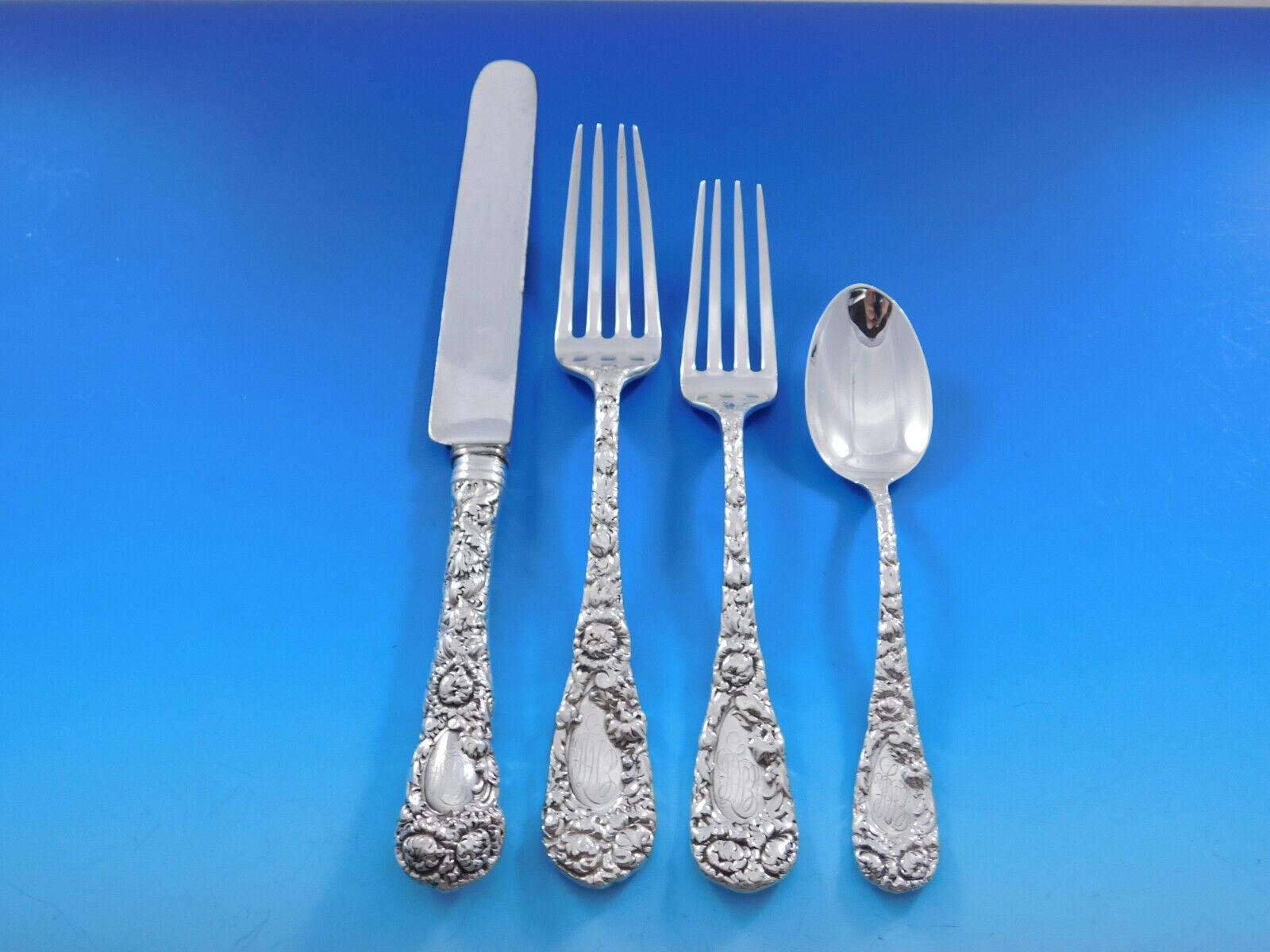 Set di posate in argento Sterling Chrysanthemum by Durgin Servizio 98 pezzi Cena In condizioni ottime in vendita a Big Bend, WI