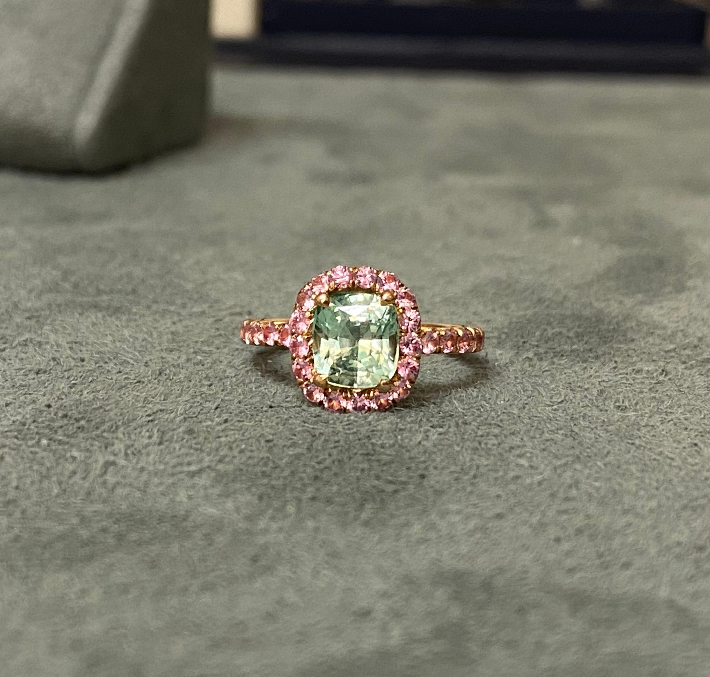 Vanadium Chrysoberyl and Pink Sapphire Ring In New Condition For Sale In Genève, CH