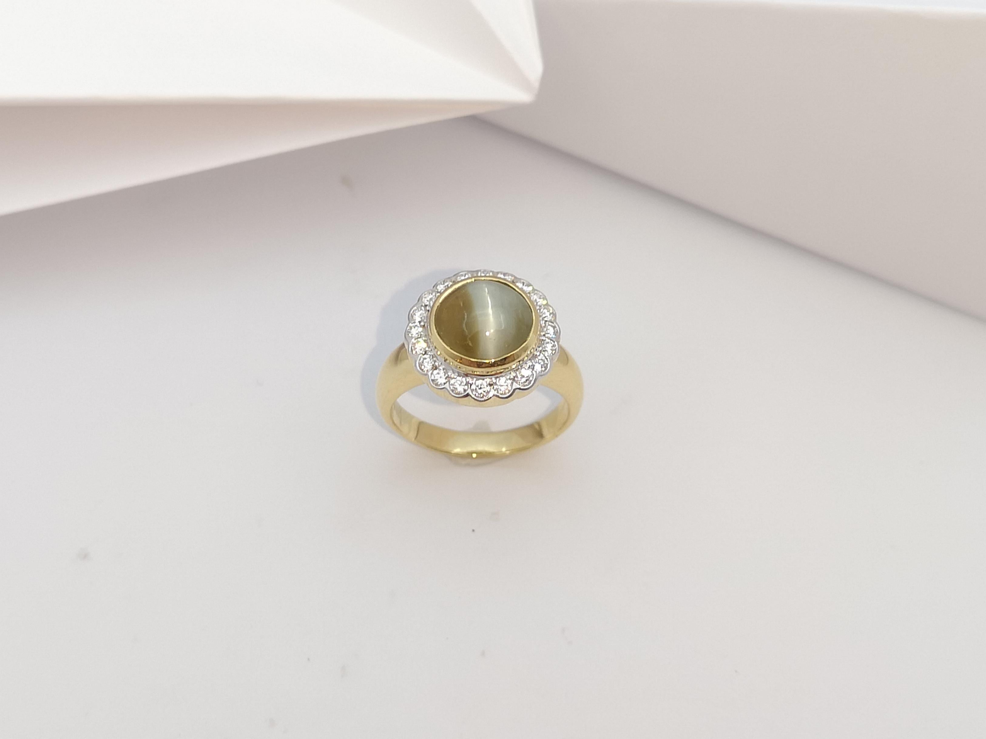 Chrysoberyl Cat's Eye with Diamond Ring Set in 18 Karat Gold For Sale 6