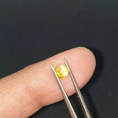 Chrysoberyll Katzenaugen 1,18 Karat natürlicher Cabochon IGI zertifiziert
